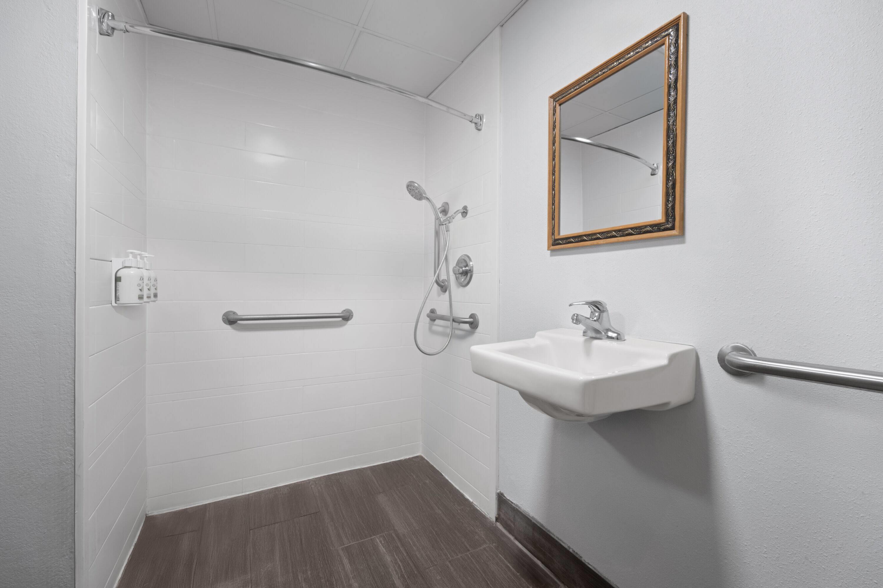 Wingate by Wyndham Savannah Gateway