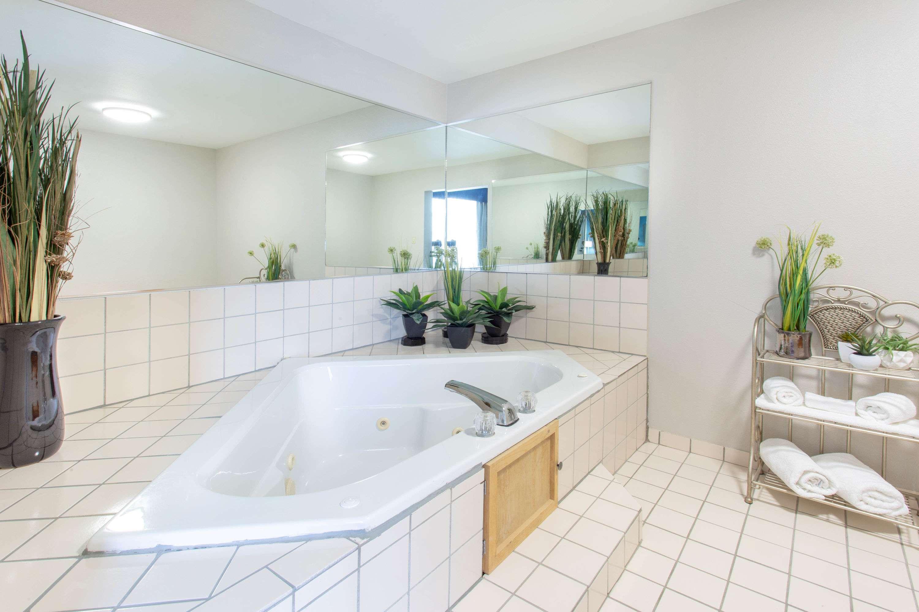 Wingate By Wyndham Indianapolis Airport Plainfiel
