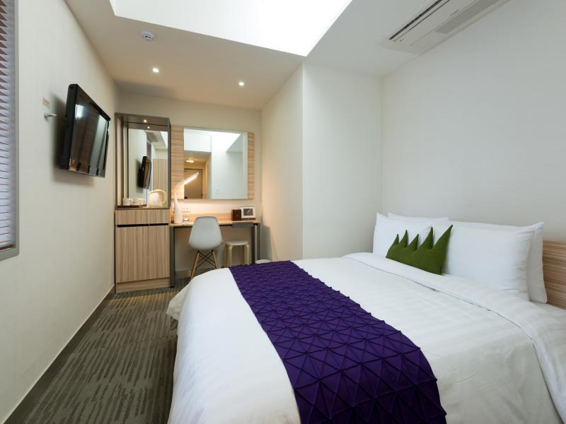 Metro Hotel Myeongdong