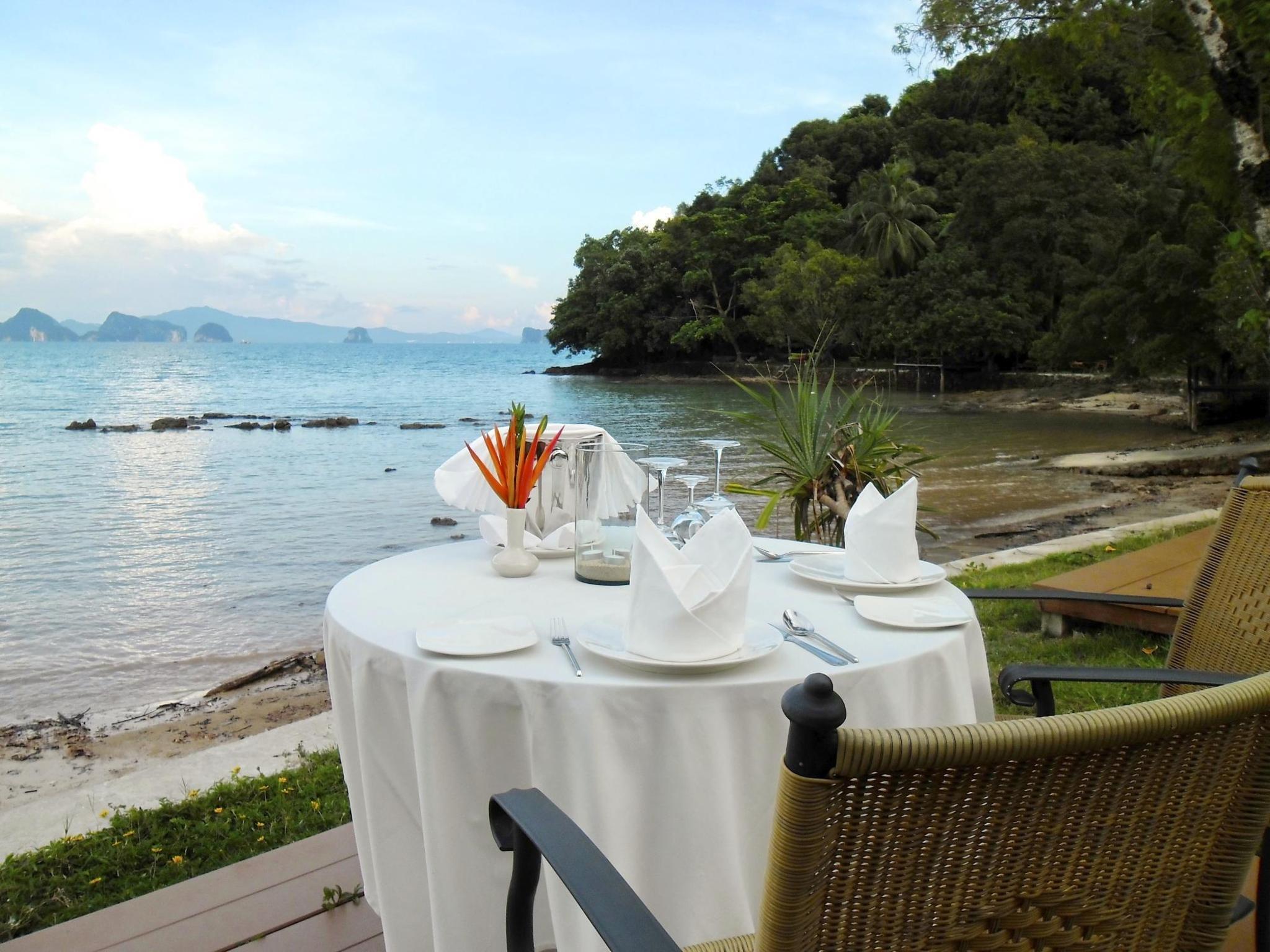 Niramaya Villa & Wellness Resort