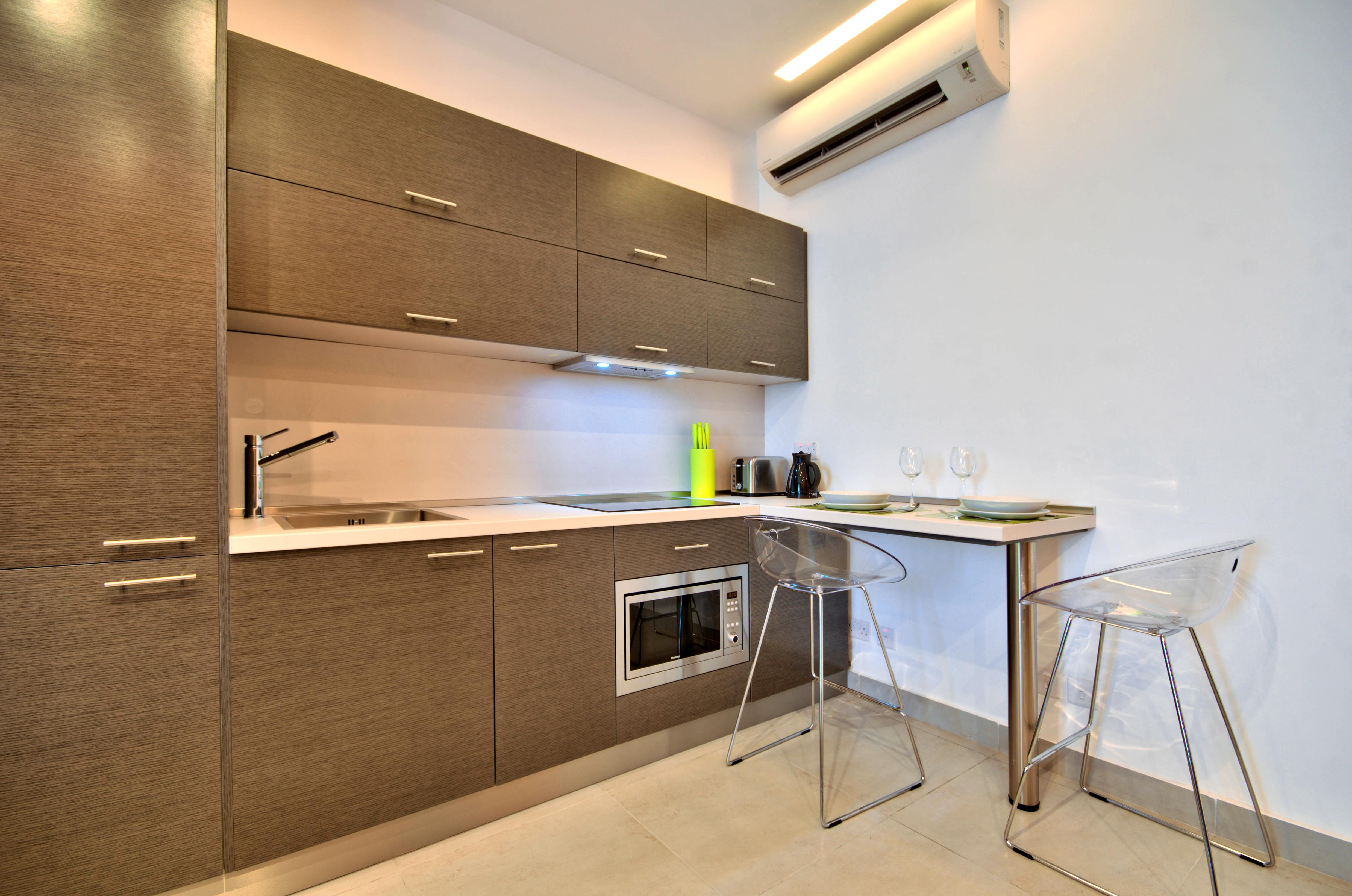 Jules Suites