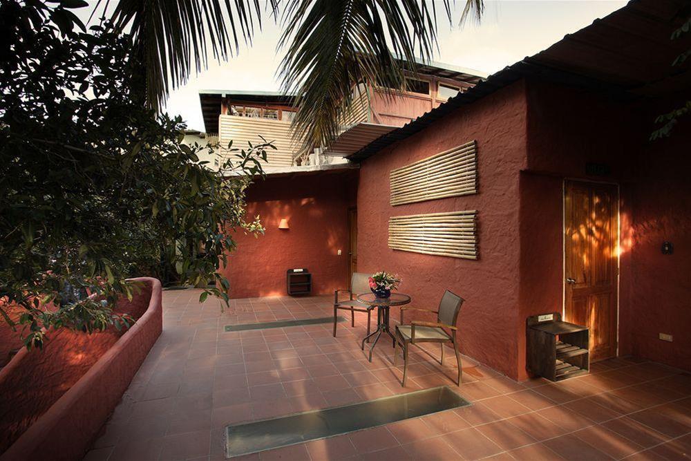 Red Mangrove Aventura Lodge by null