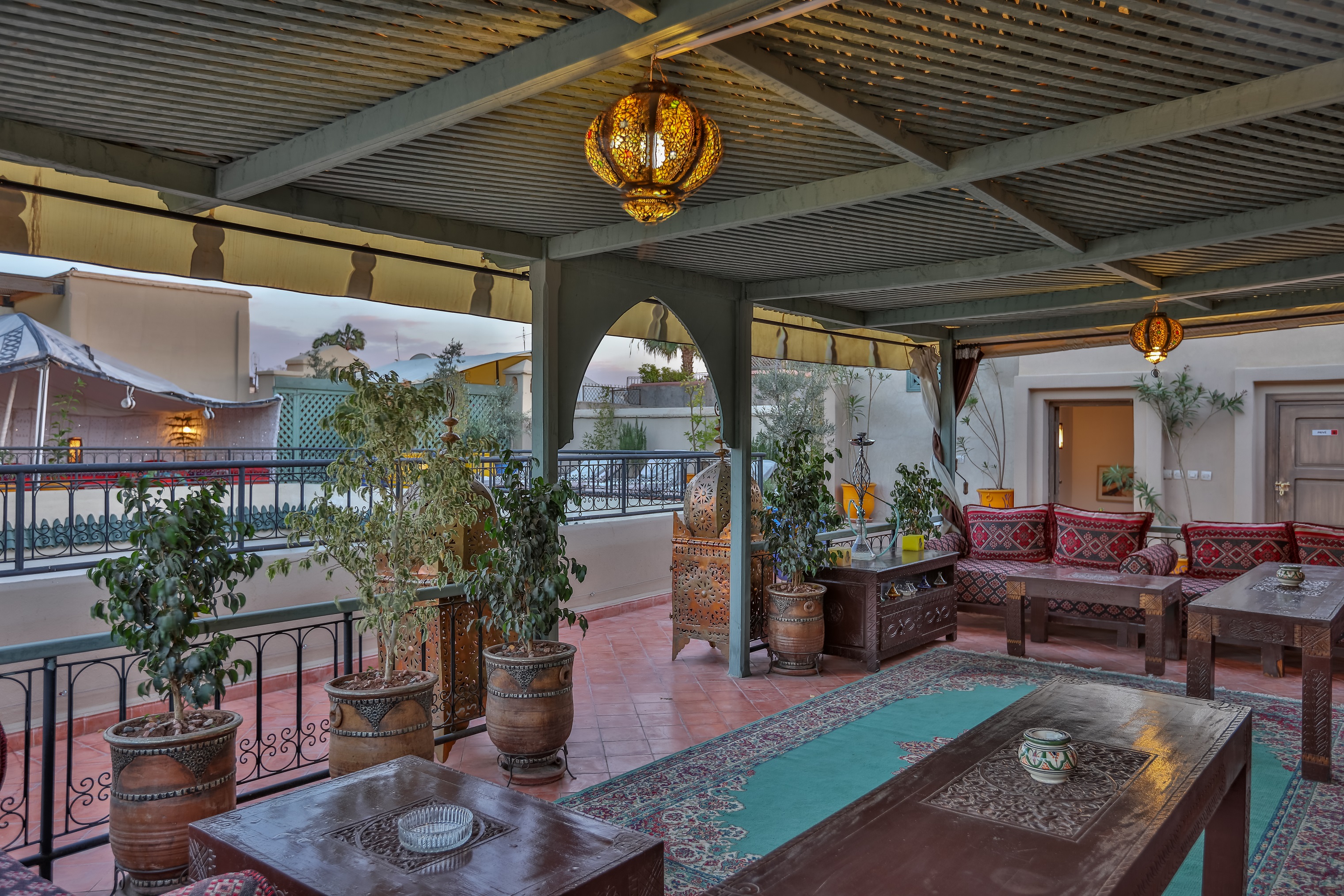 Riad Flower of the orient by null