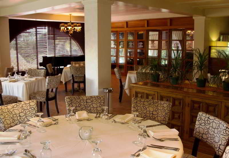 Coronado Golf & Beach Resort