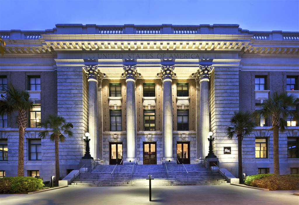 Le Méridien Tampa, The Courthouse image