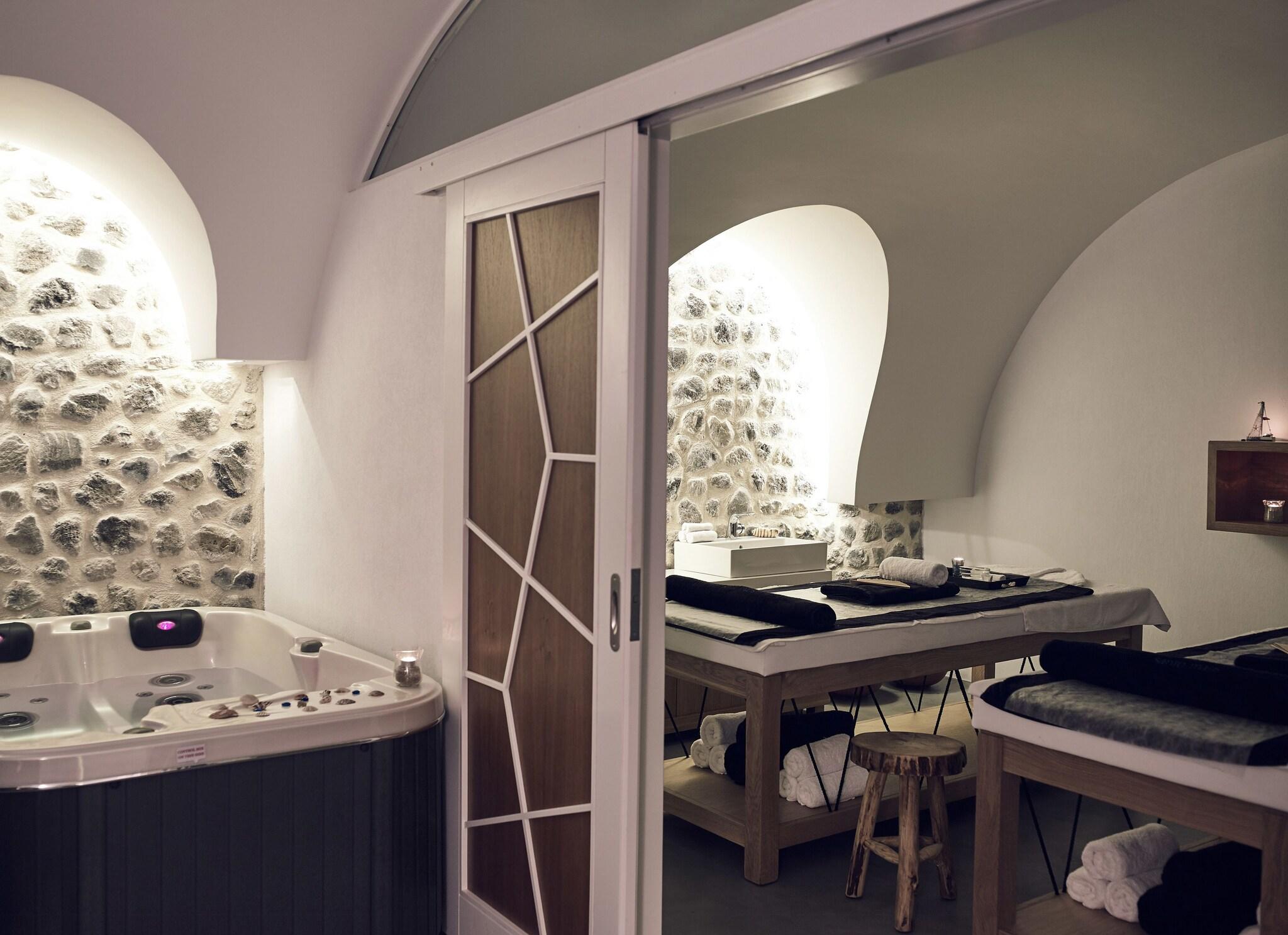 Santo Pure Oia Luxury Suites & Villas by null