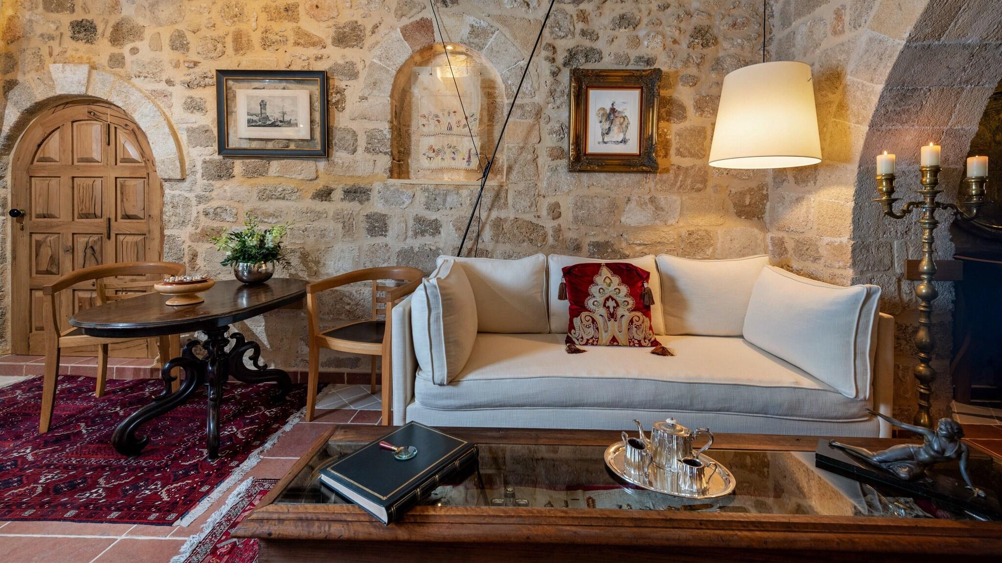 KÓKKINI PORTA ROSSA by null