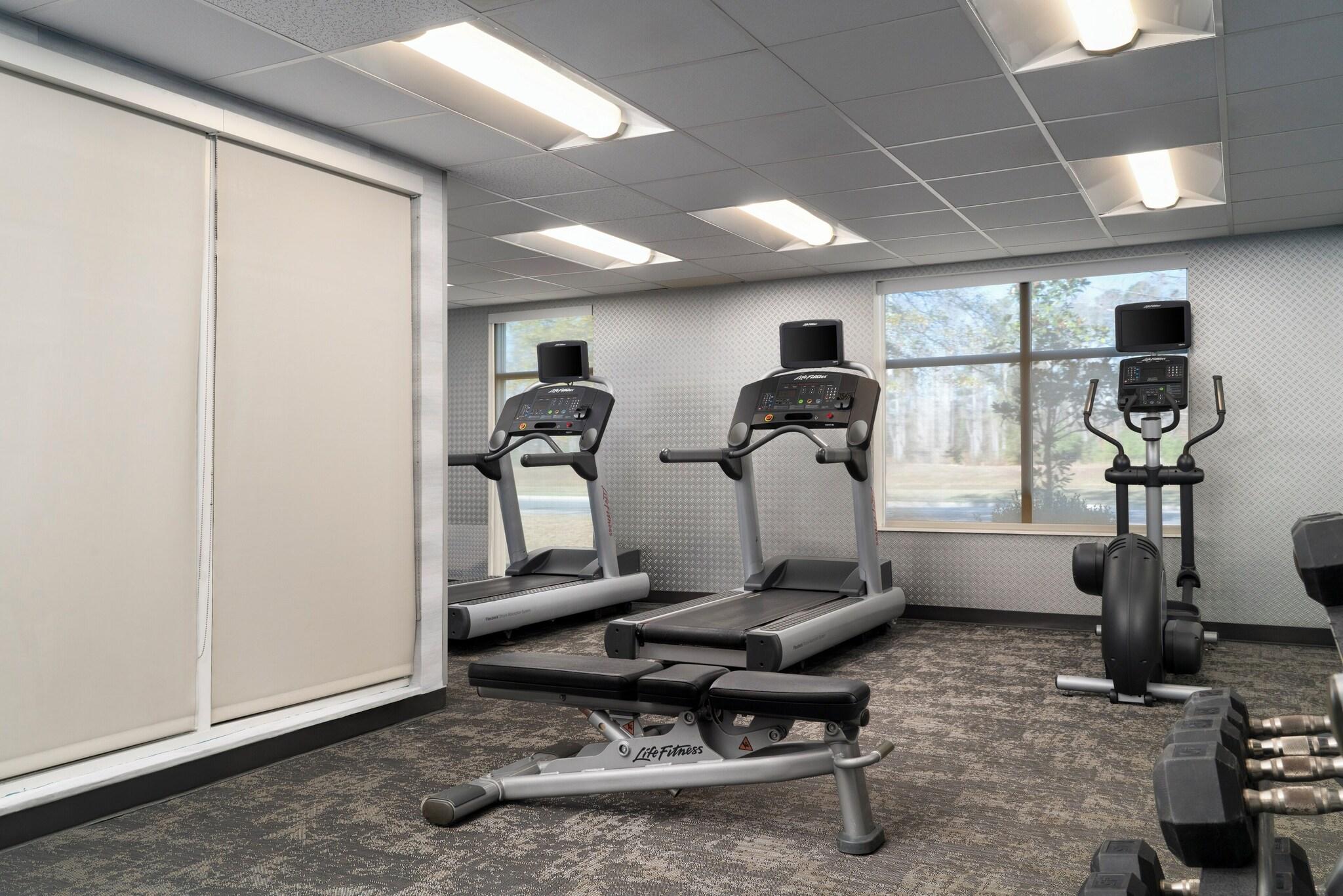 Fairfield Inn & Suites Chesapeake Suffolk