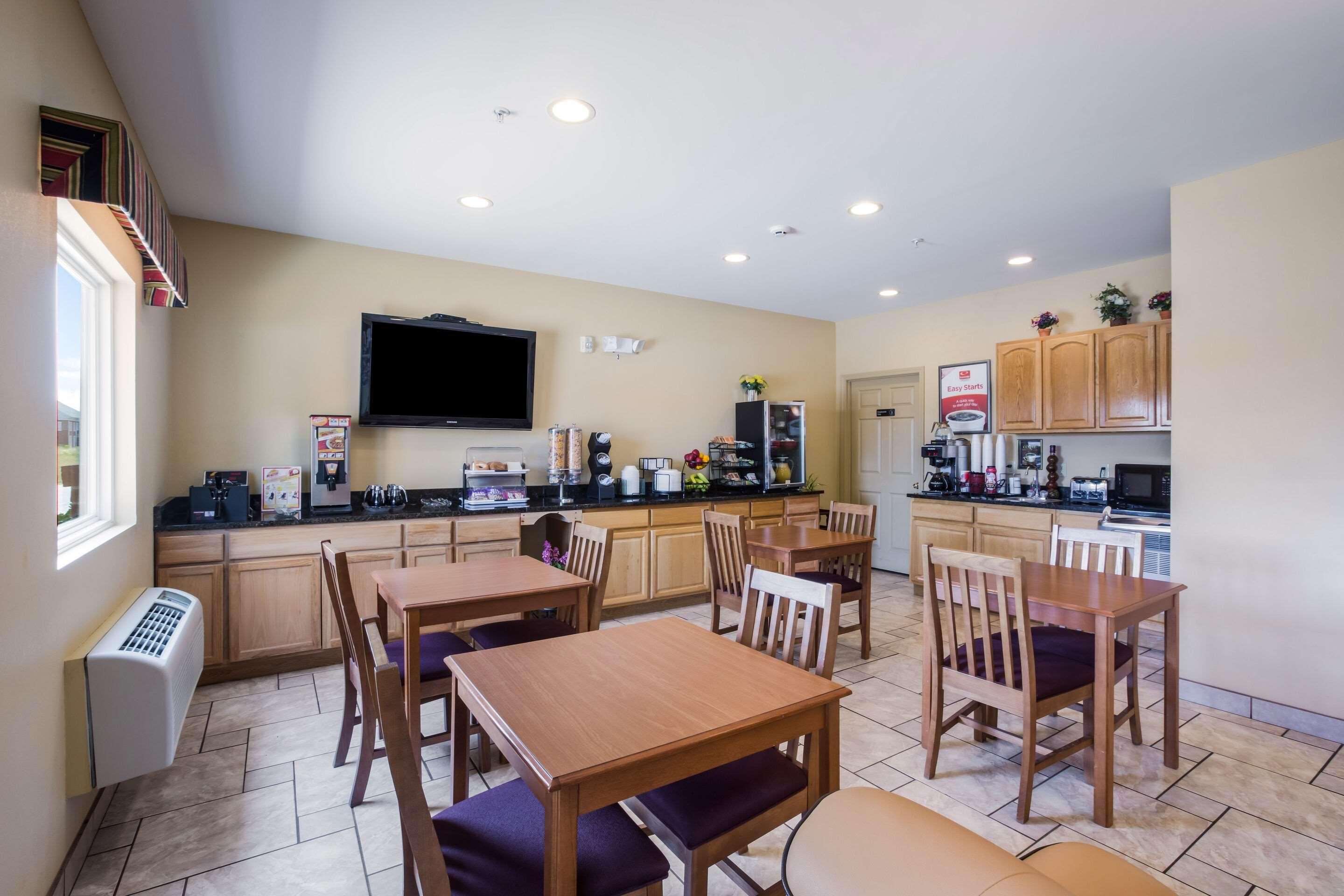 Econo Lodge Inn & Suites Rockmart Rockmart