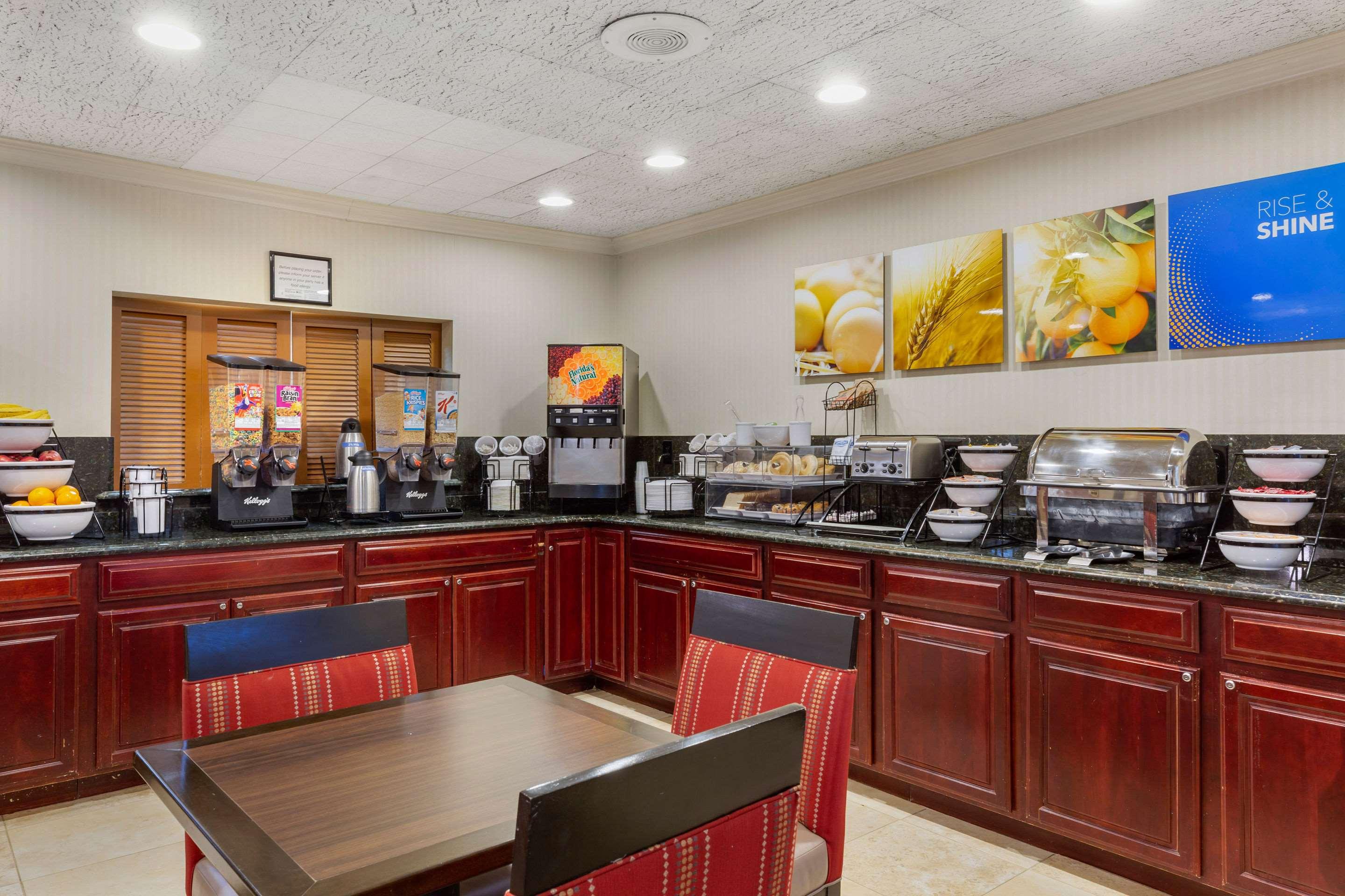Comfort Inn Auburn-Worcester