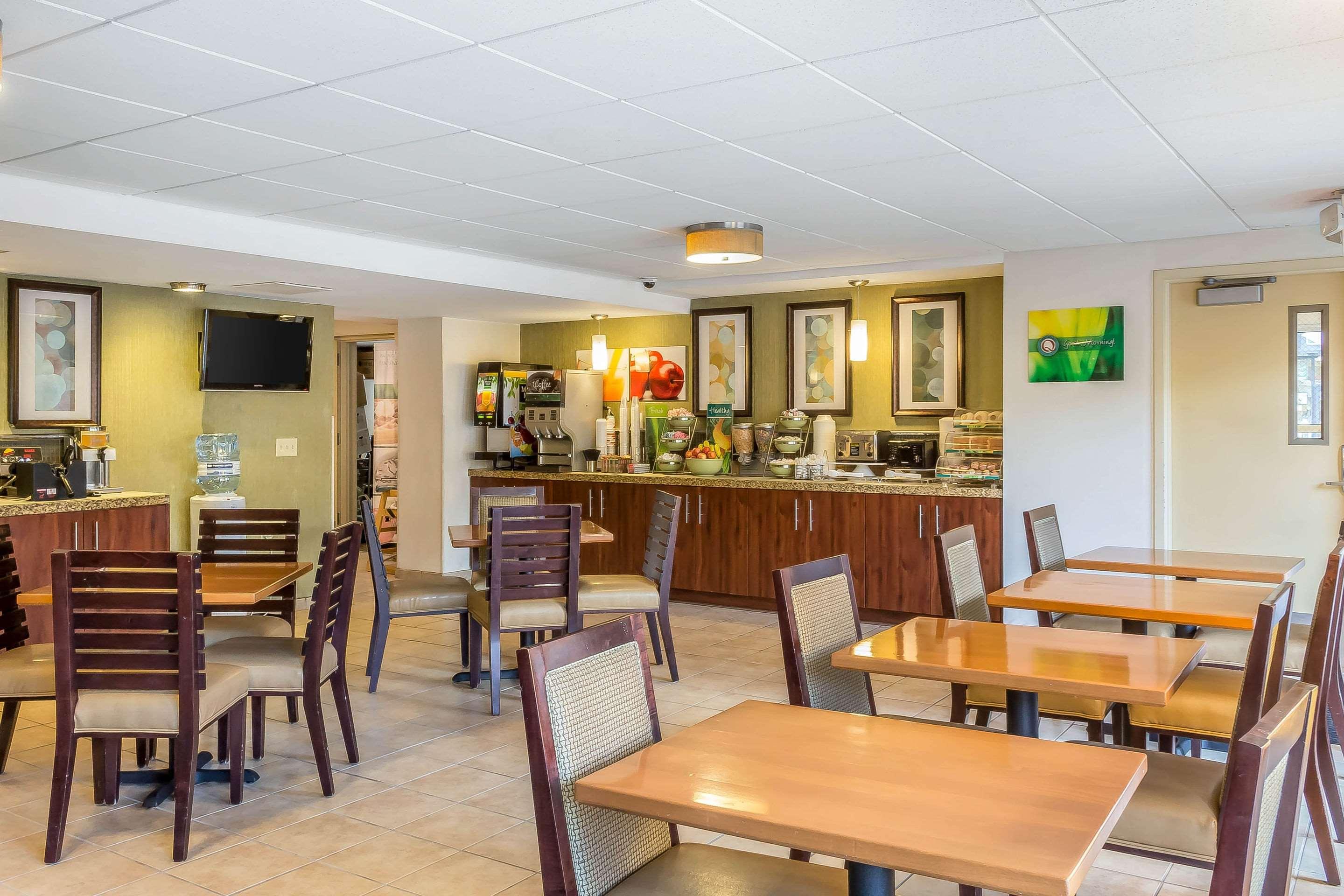 Quality Inn Flamingo Beach Area