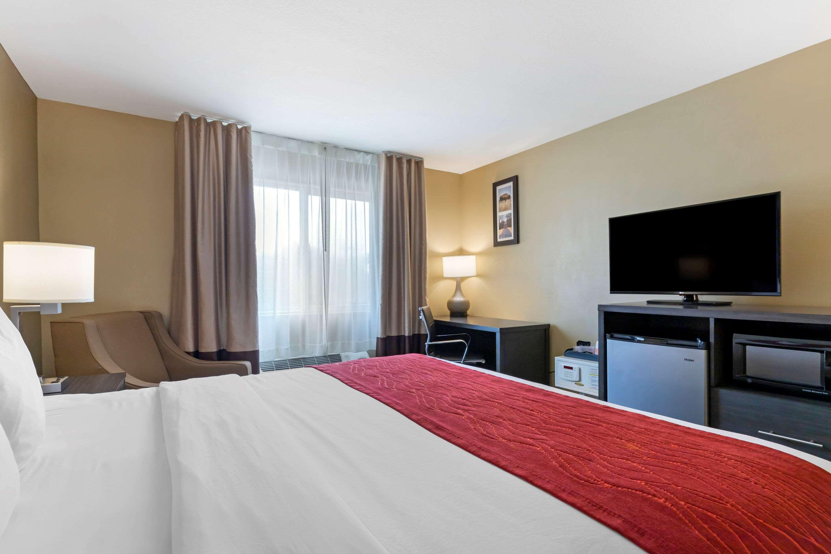 Comfort Inn&Suites Ponca City Near Marland Mansion
