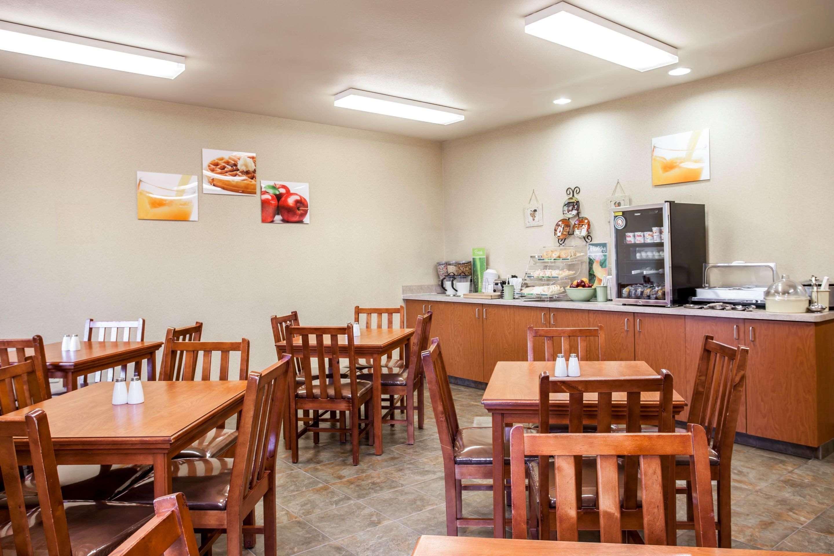 Quality Inn & Suites Federal Way - Seattle