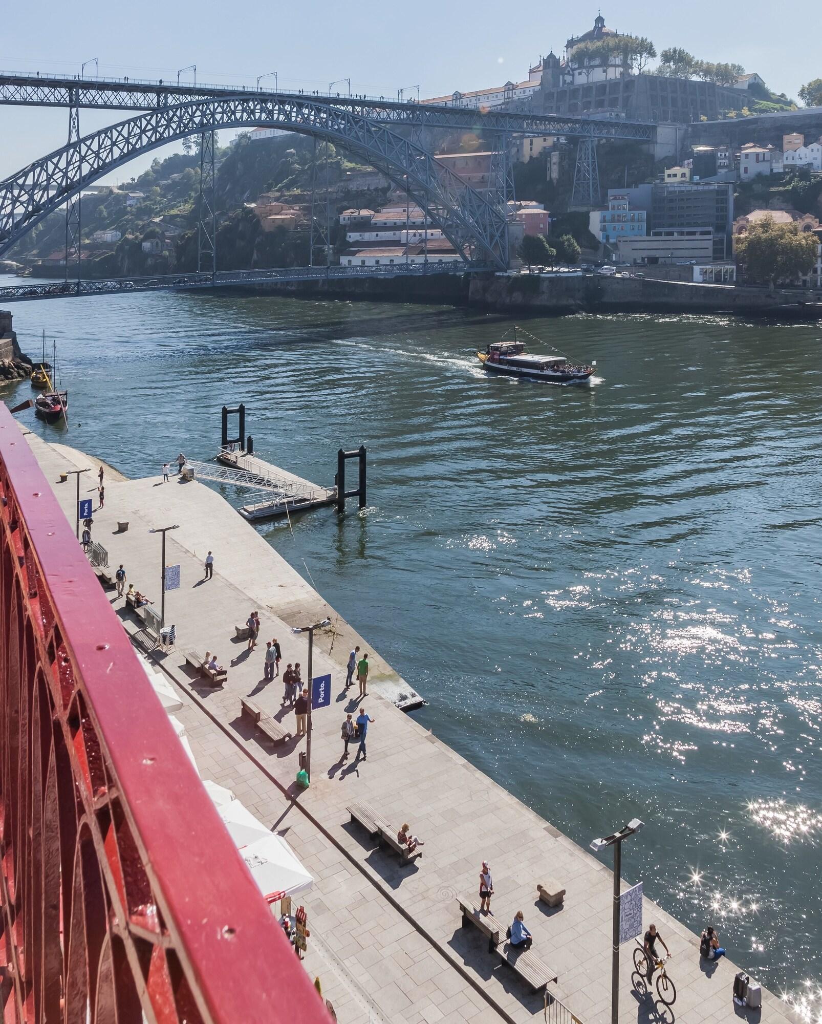 Porto River Aparthotel by null