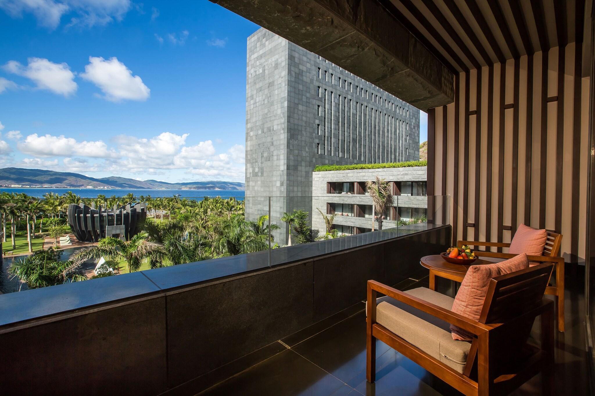 Park Hyatt Sanya Sunny Bay Resort by null