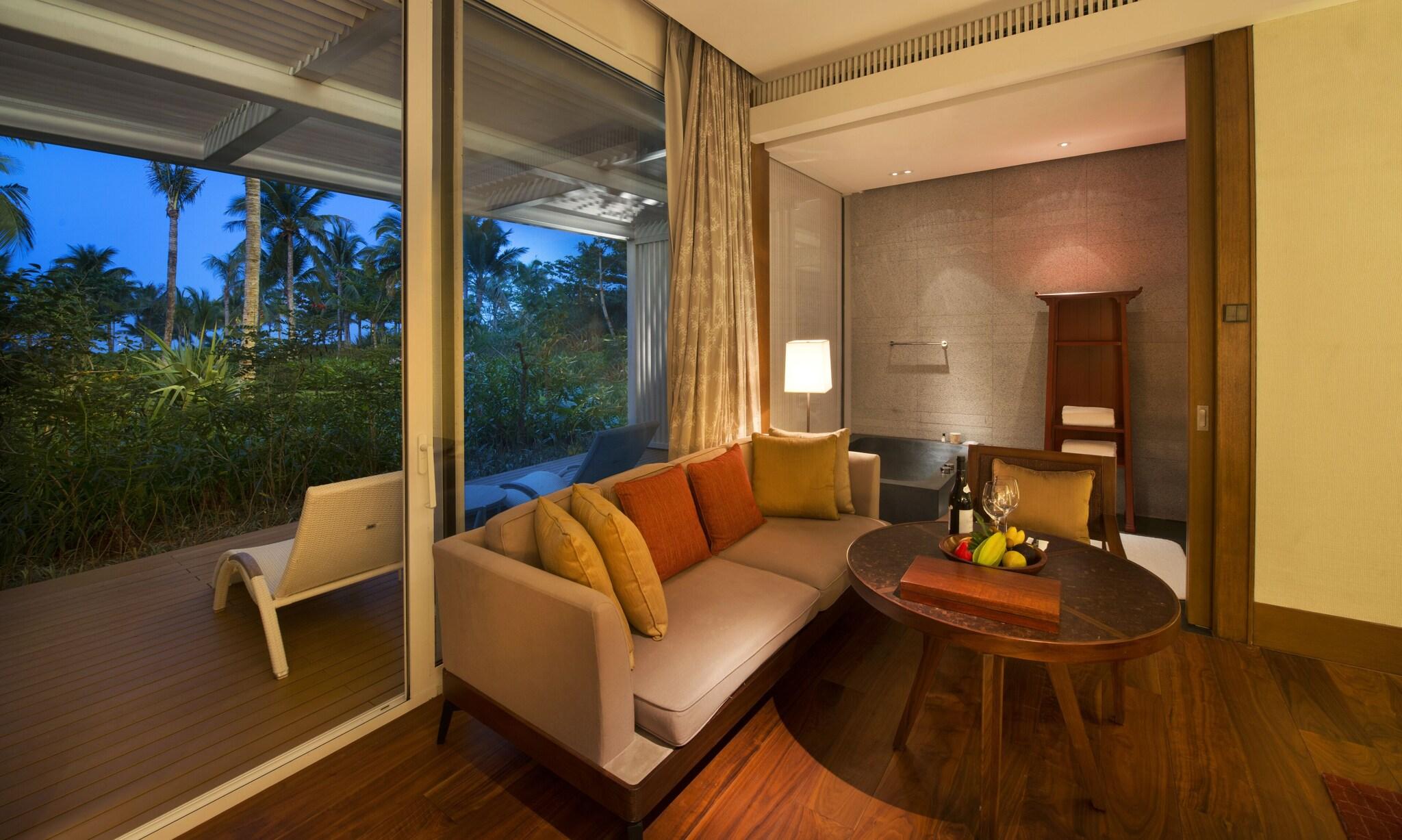 Park Hyatt Sanya Sunny Bay Resort by null