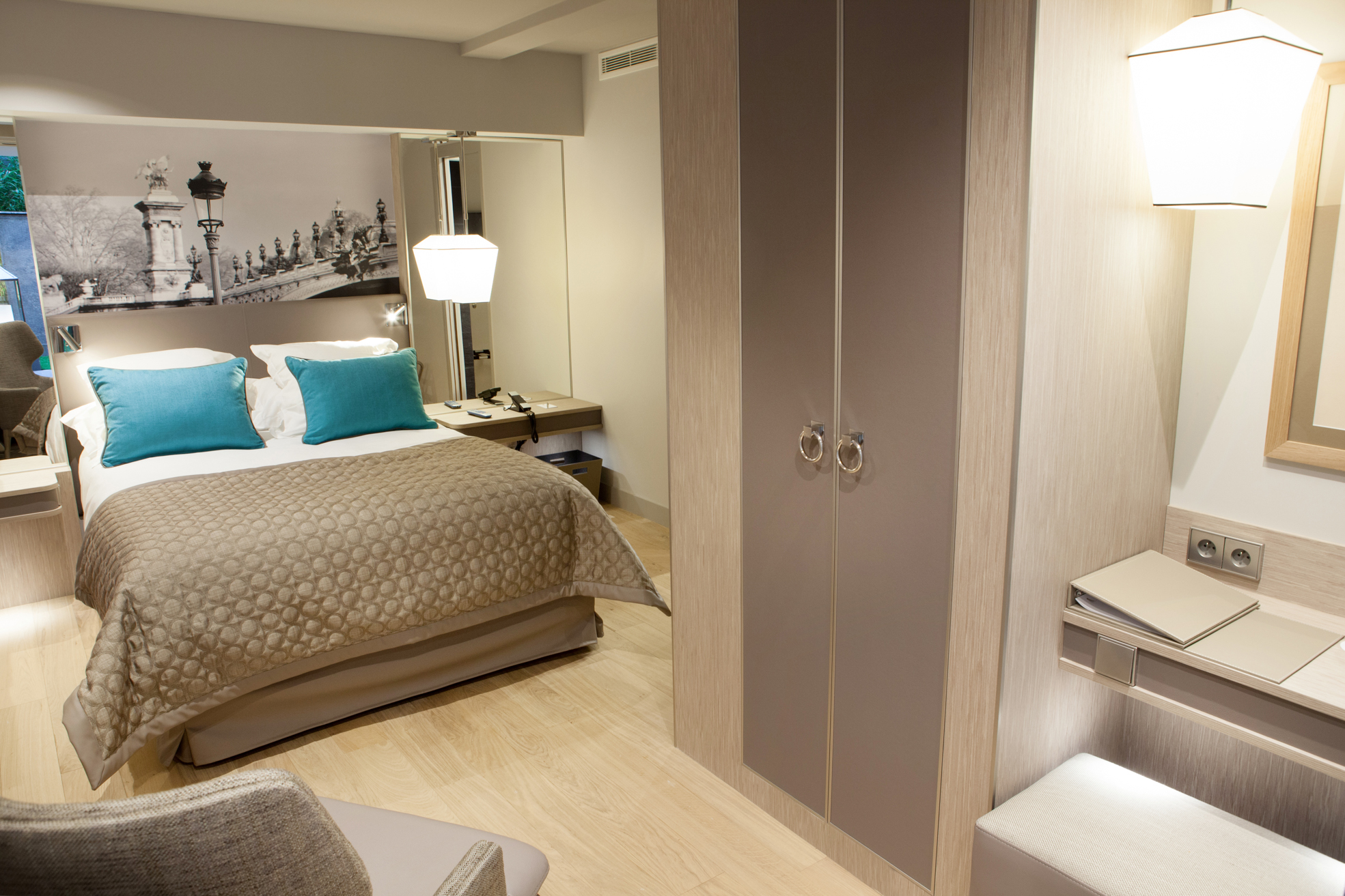 Hotel La Lanterne & Spa by Timhotel by null
