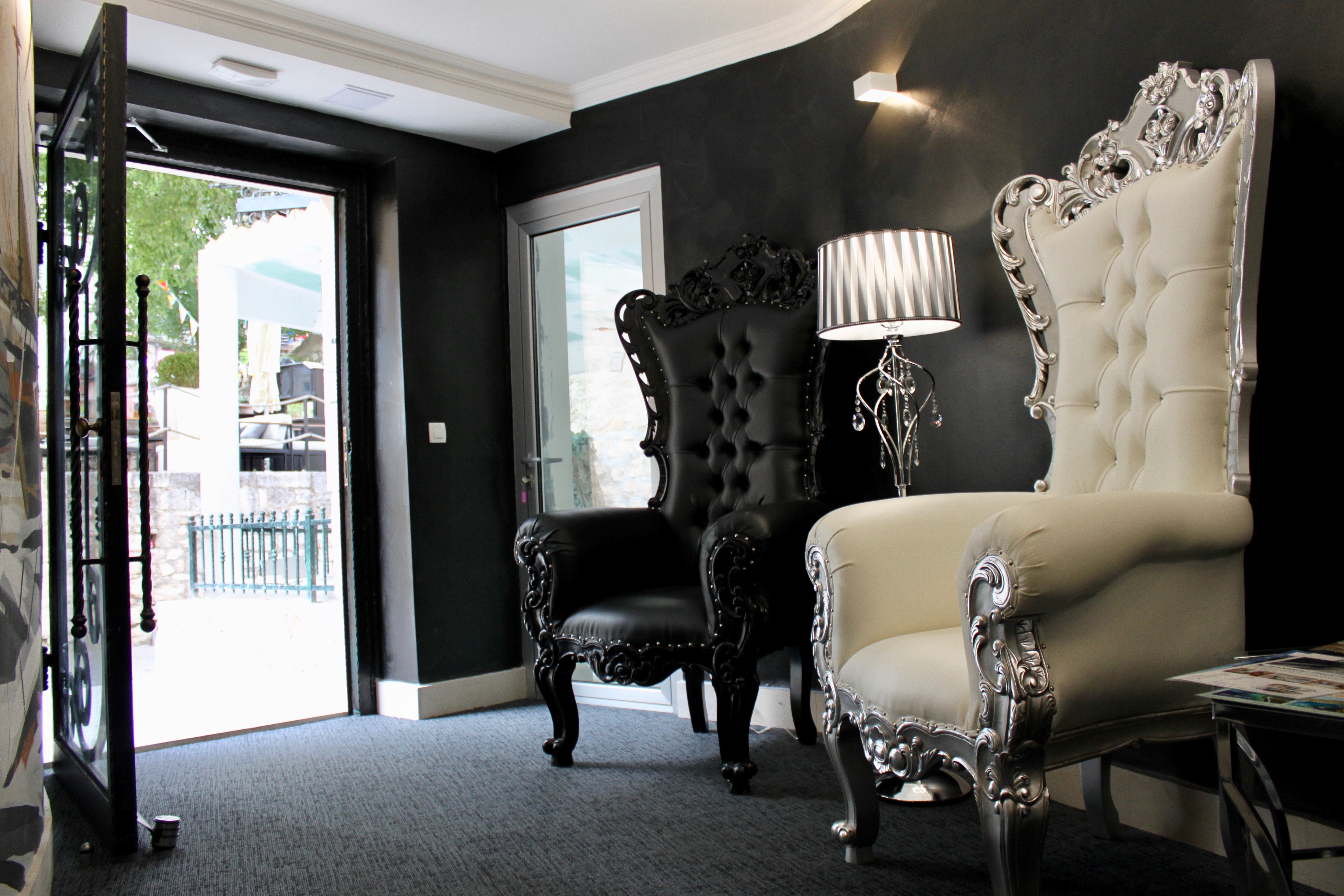 Galeria Valeria Downtown - Quaint & Elegant Hotels - фото