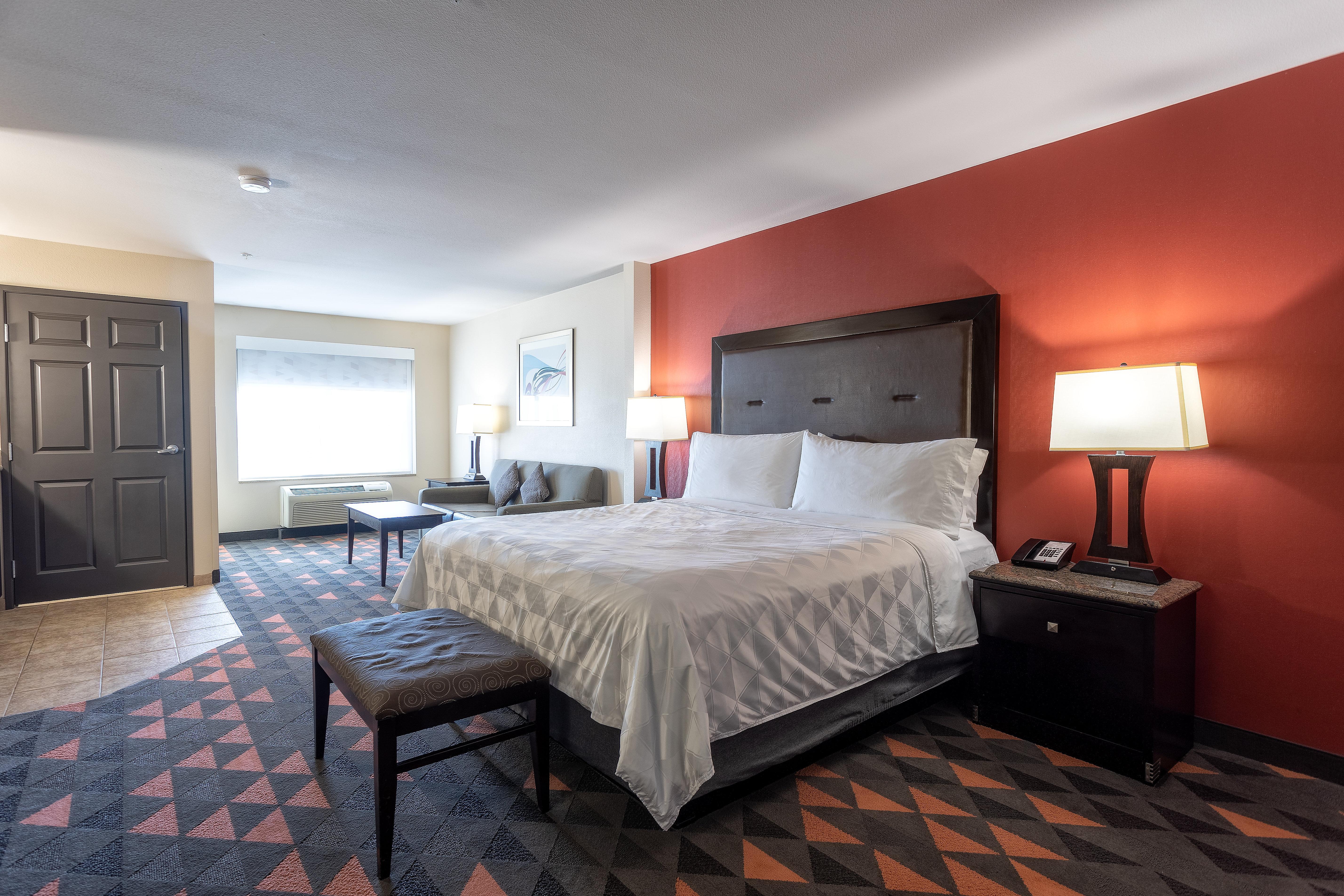 Holiday Inn Oceanside Marina-Camp Pendleton Area