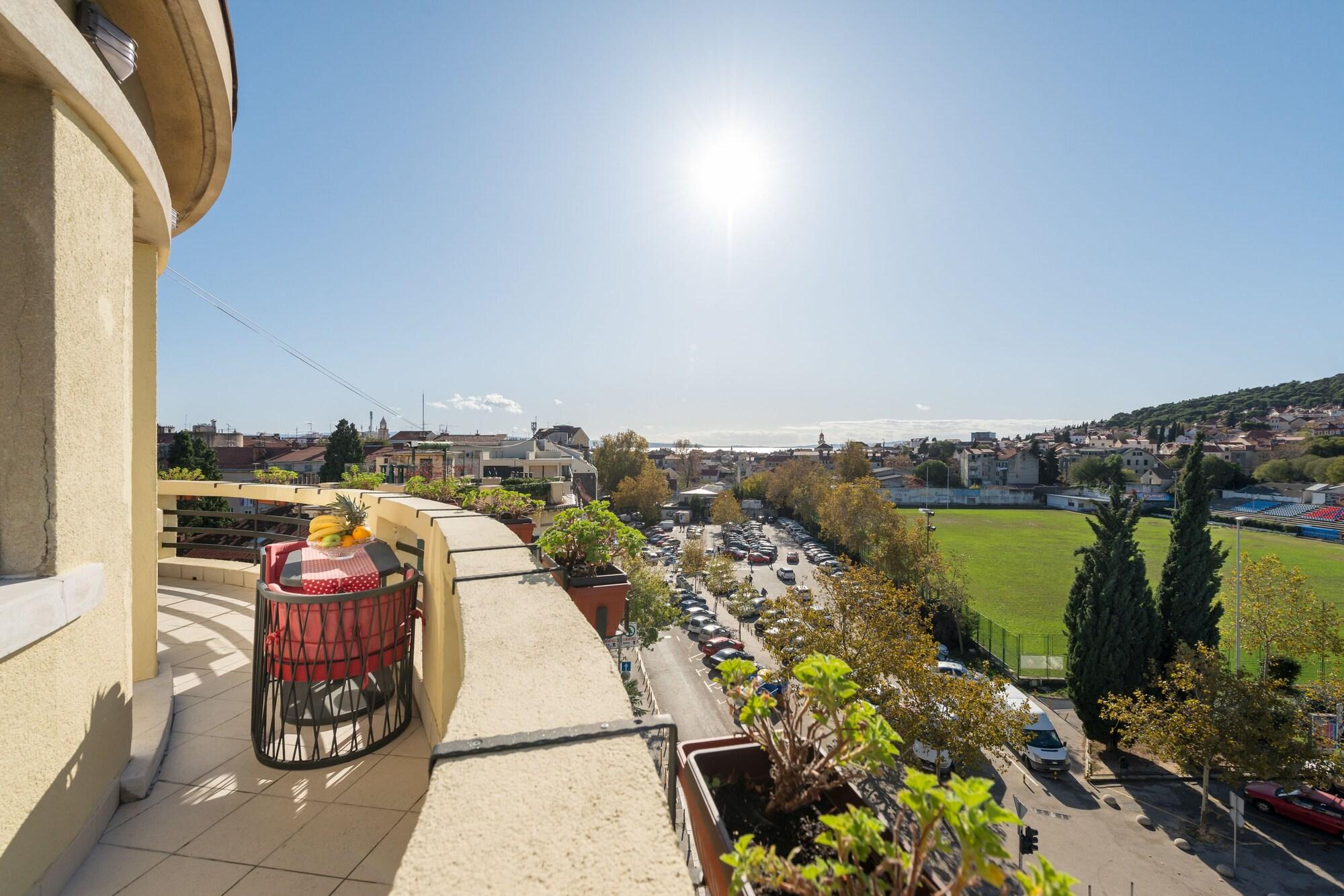 Metropole Luxury Rooms - фото