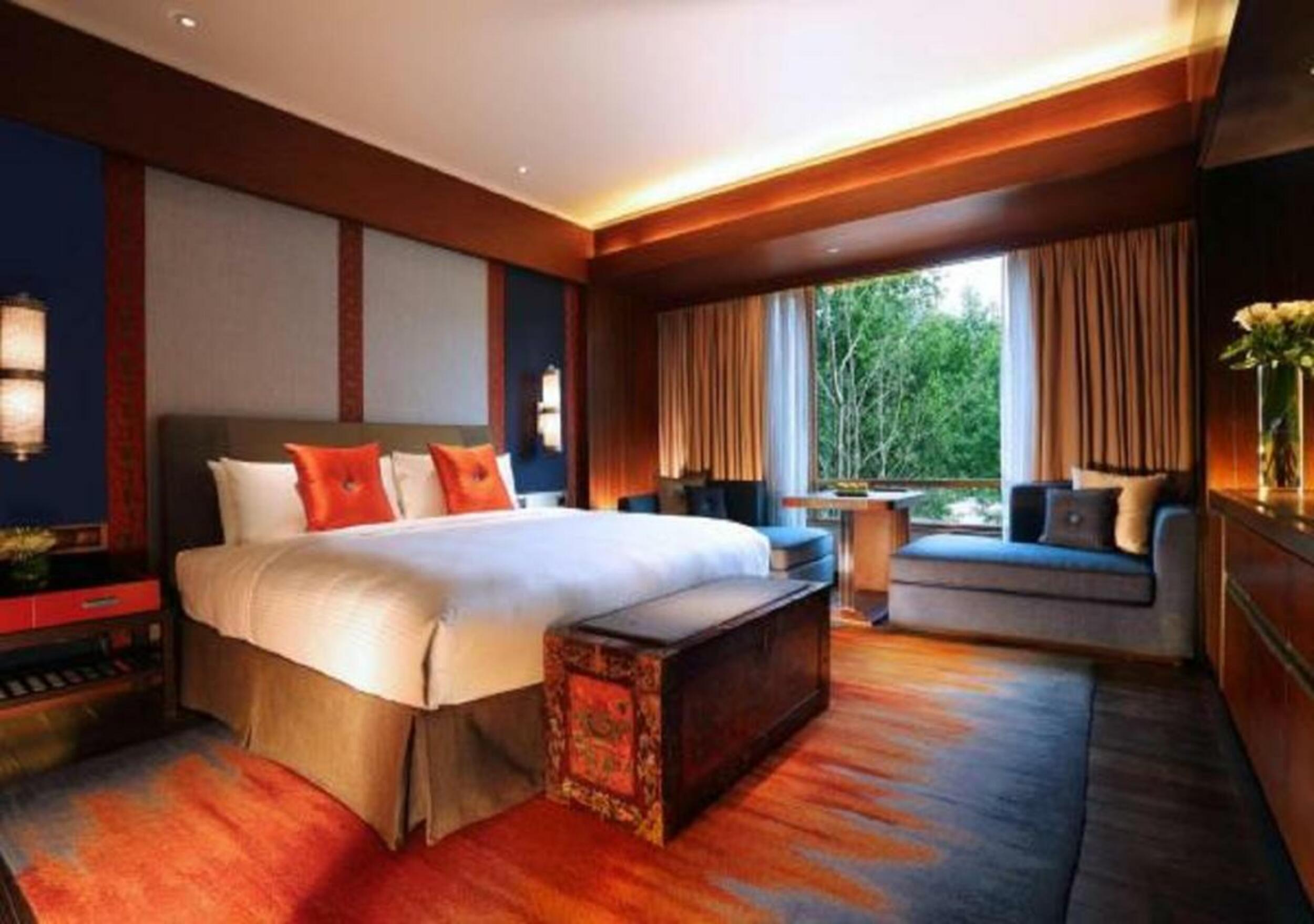 Shangri La Hotel Lhasa by null