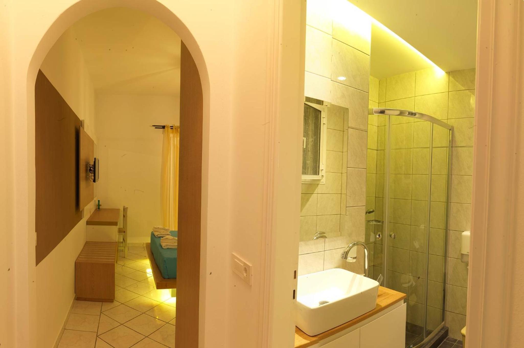 Epavlis Resort