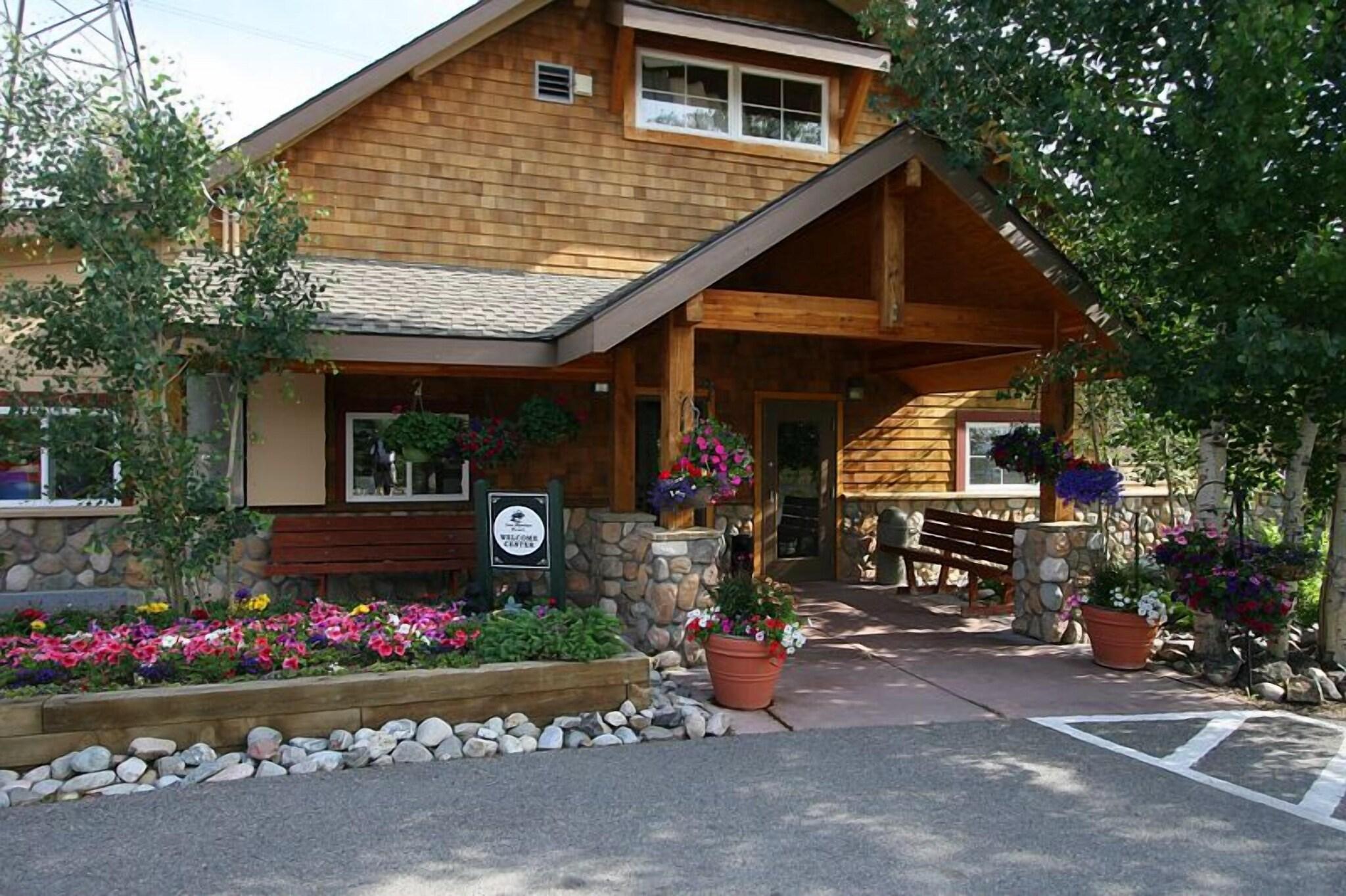 Swan Mountain Resort