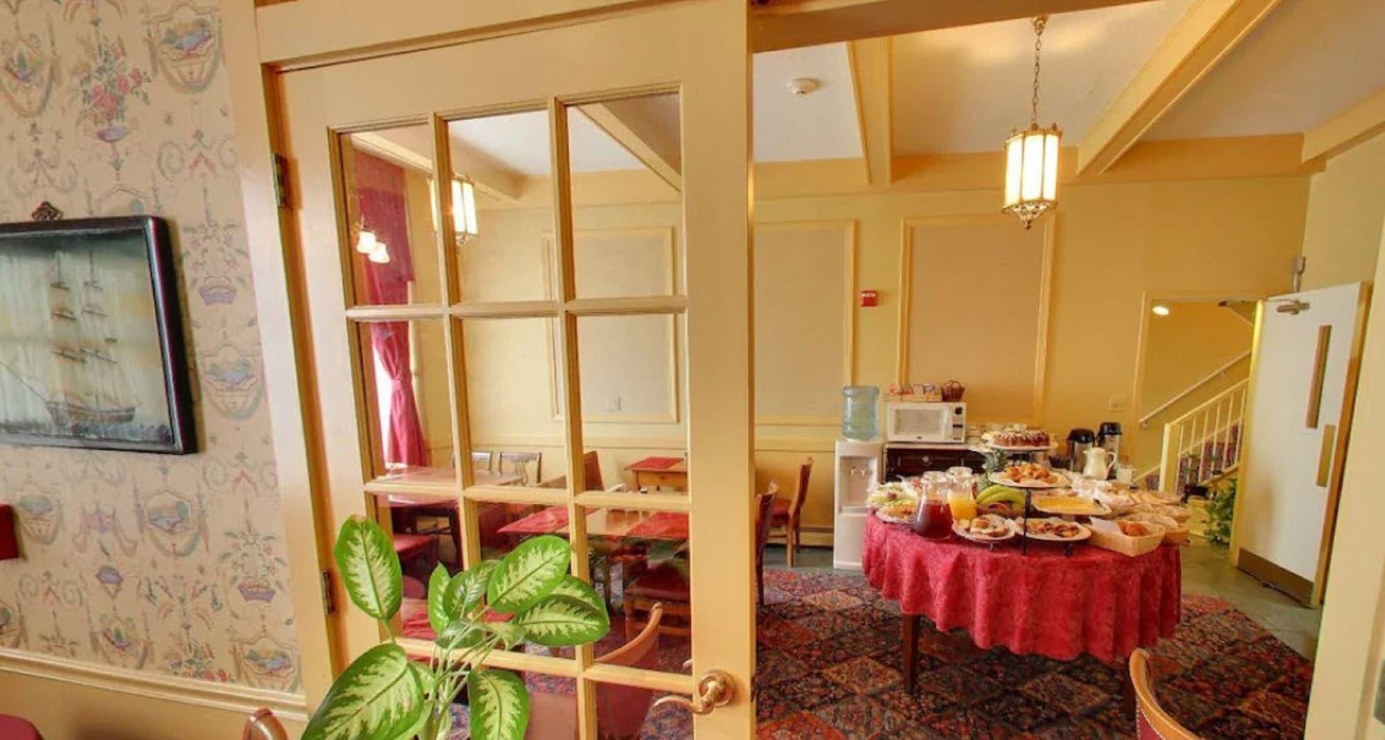America`s Cup Inn