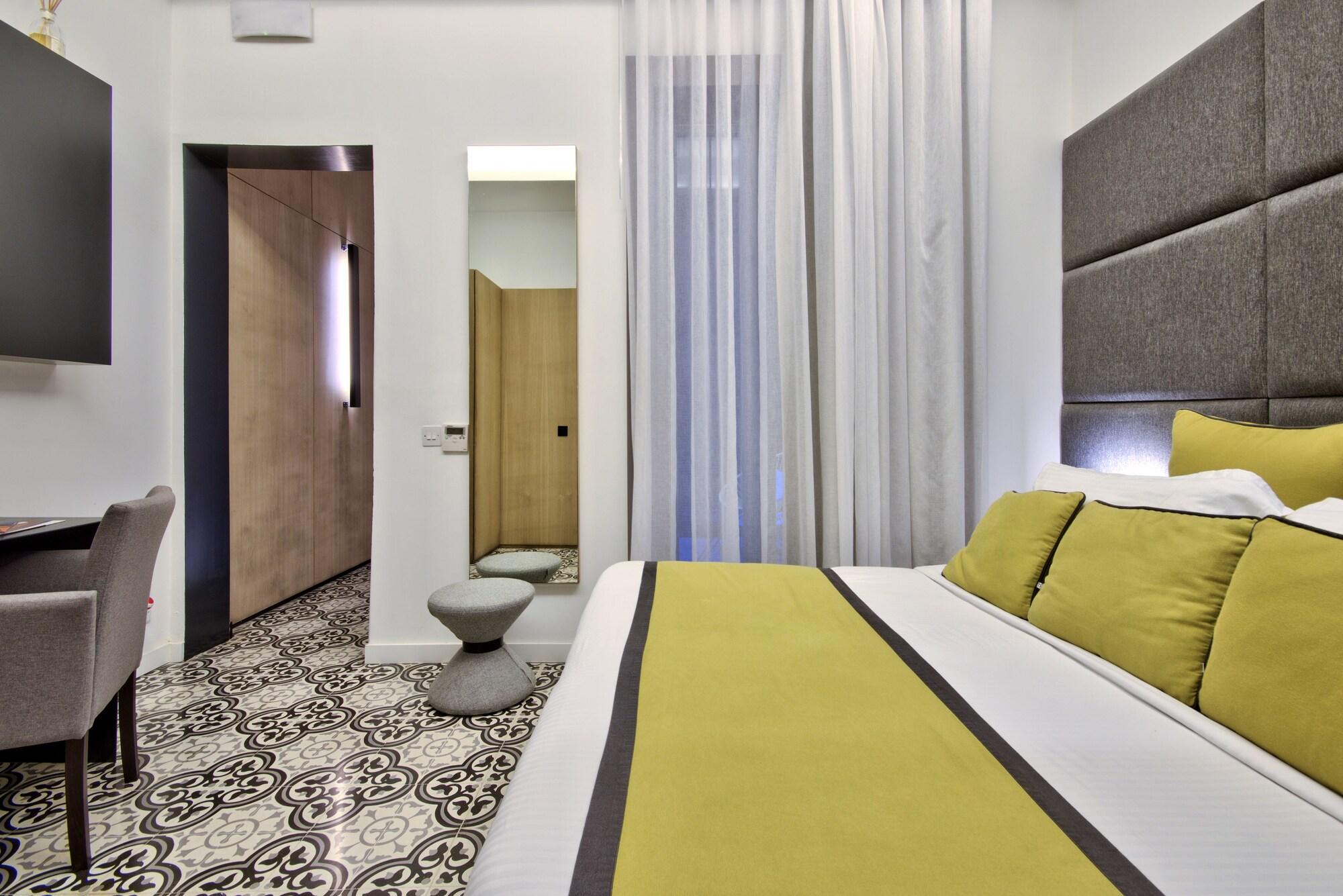 Ursulino Valletta by null