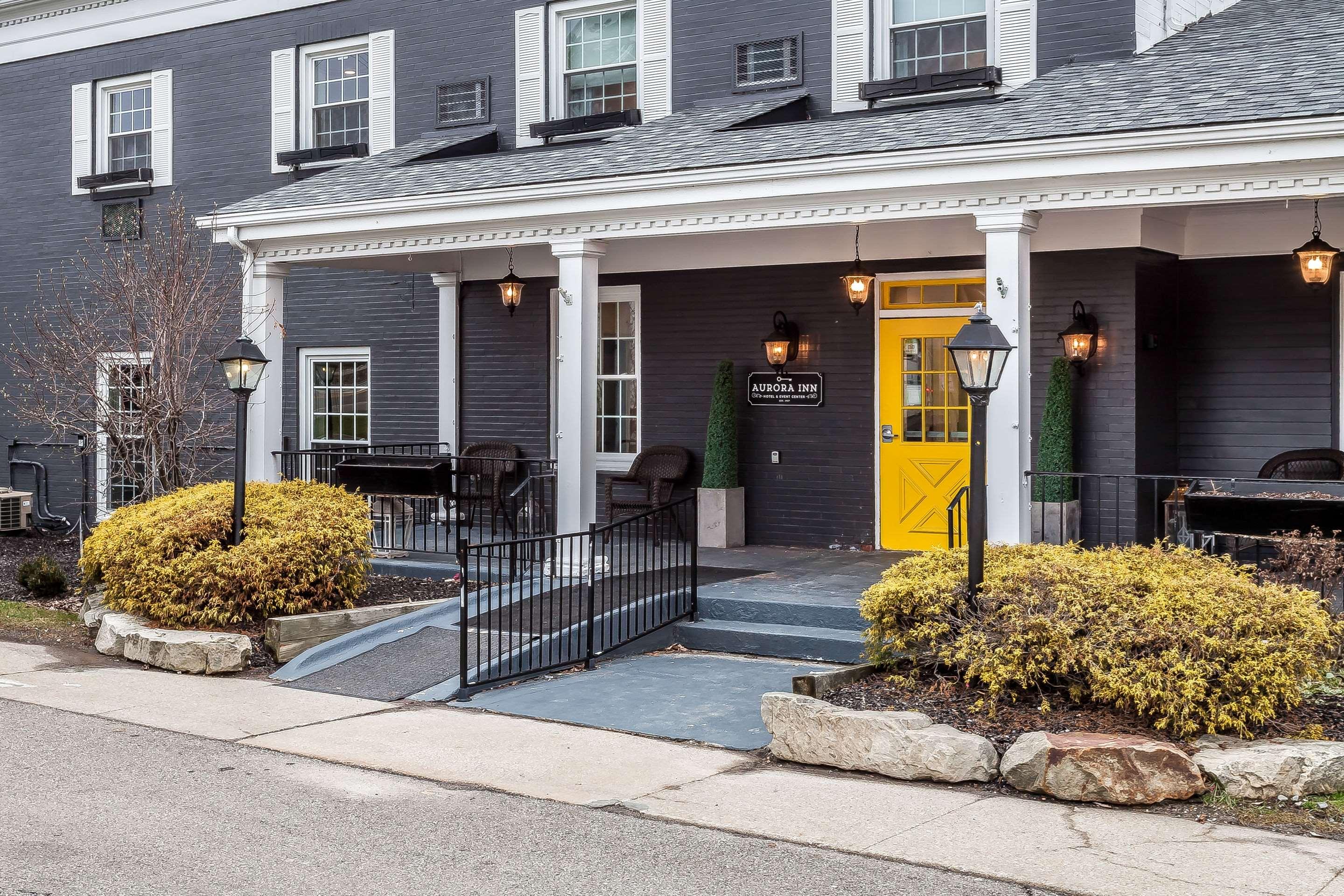 Aurora Inn Hotel & Event Center, Ascend collection