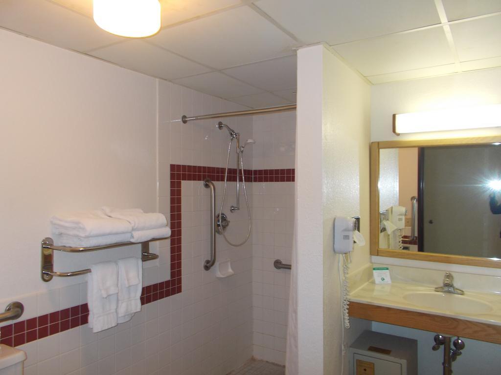 Boarders Inn And Suites Of Ripon, Wi