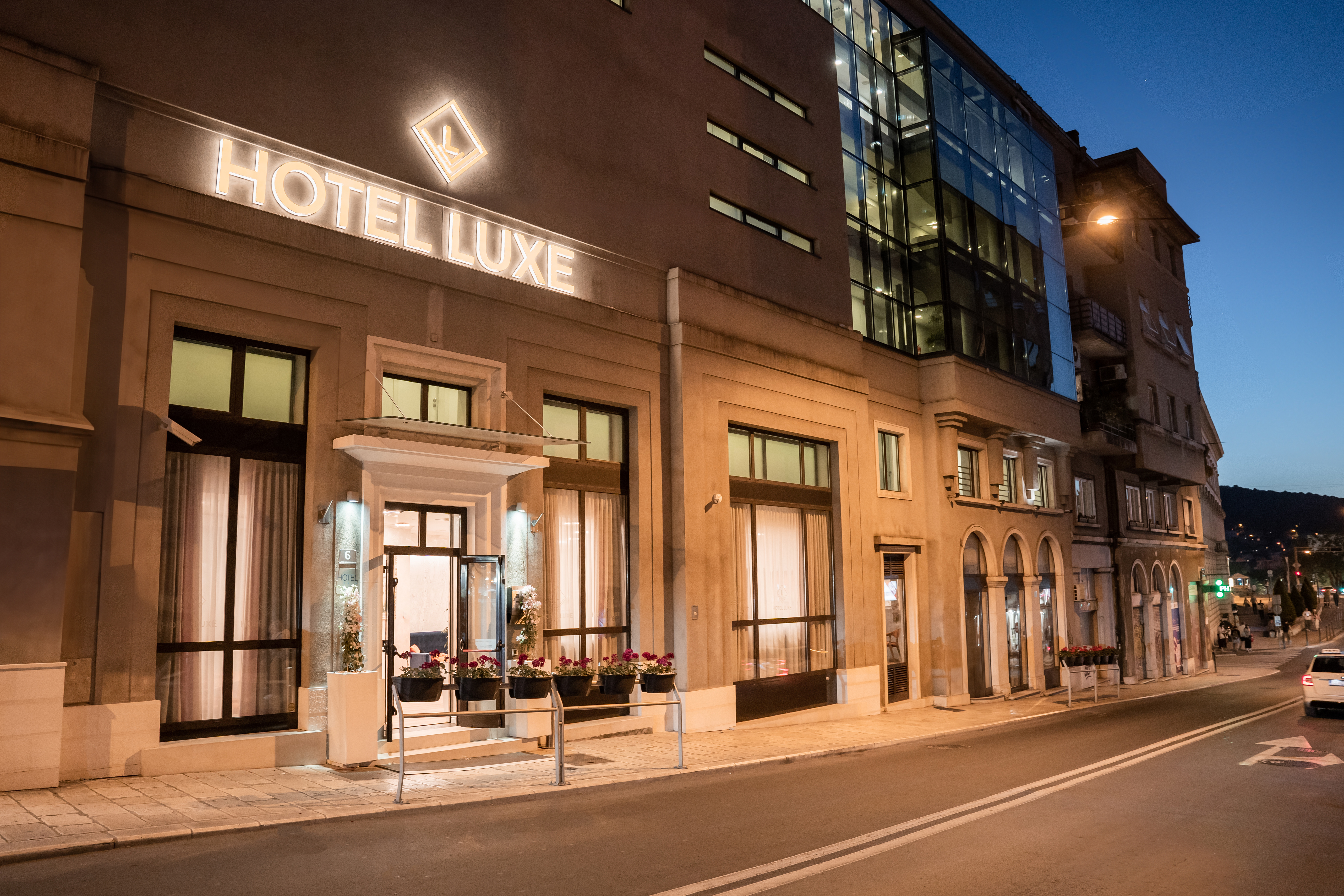 Hotel Luxe - фото