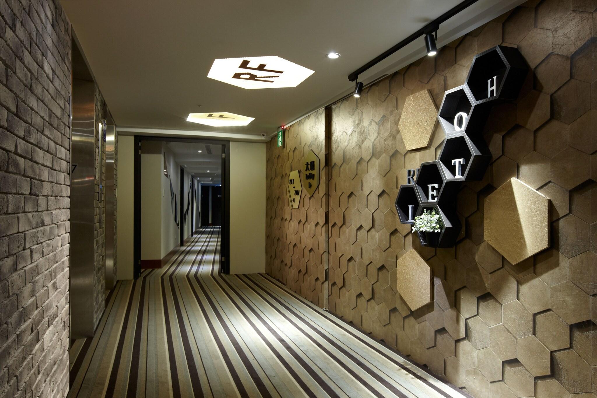 RF Hotel