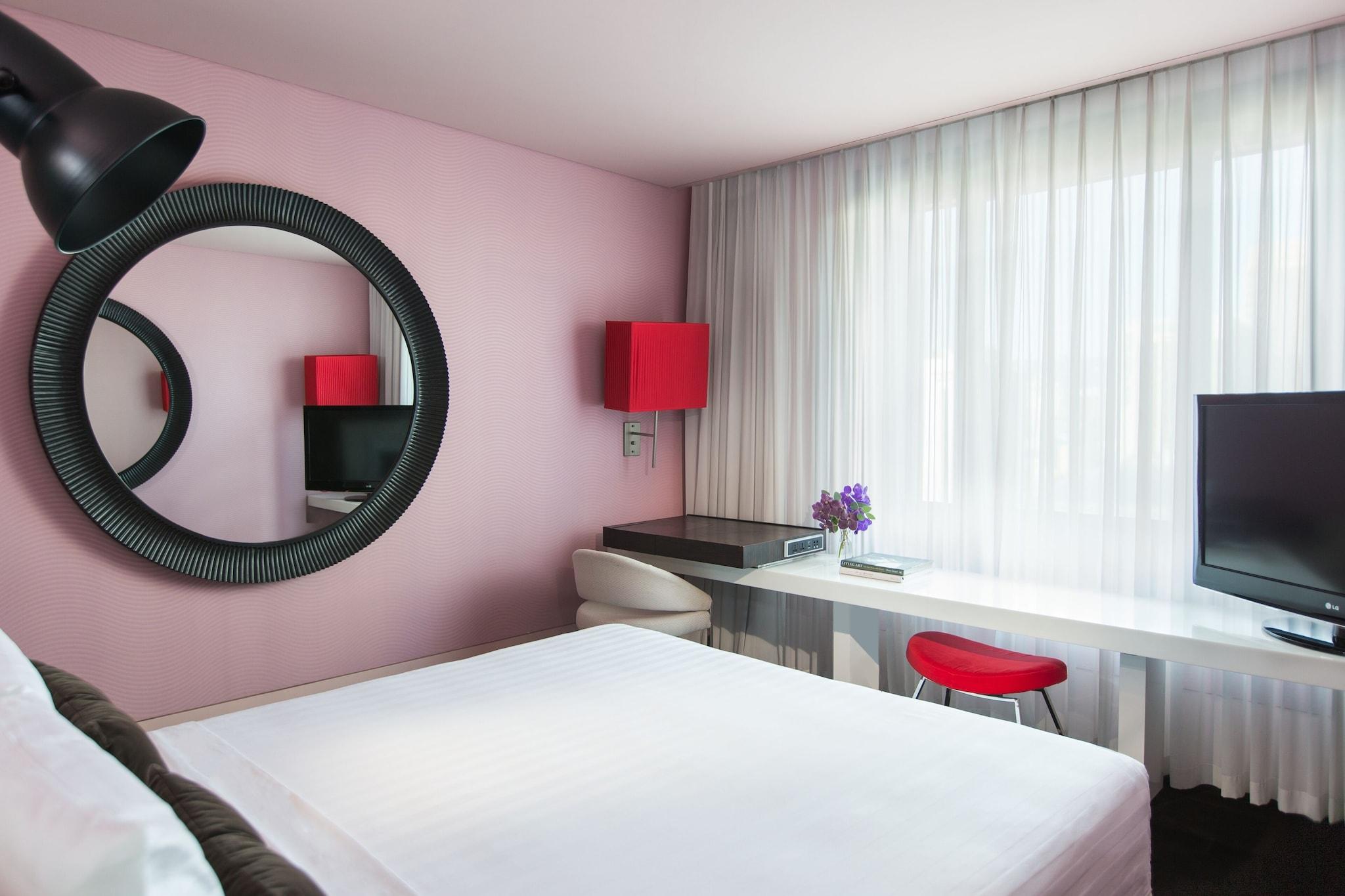 THE PLAZA Seoul, Autograph Collection by null