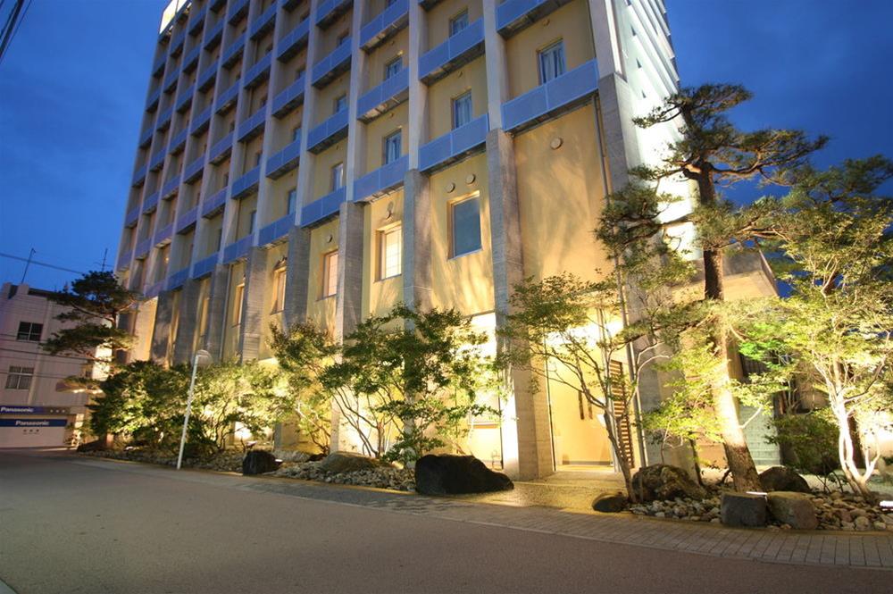 Uozu Manten Hotel Ekimae image