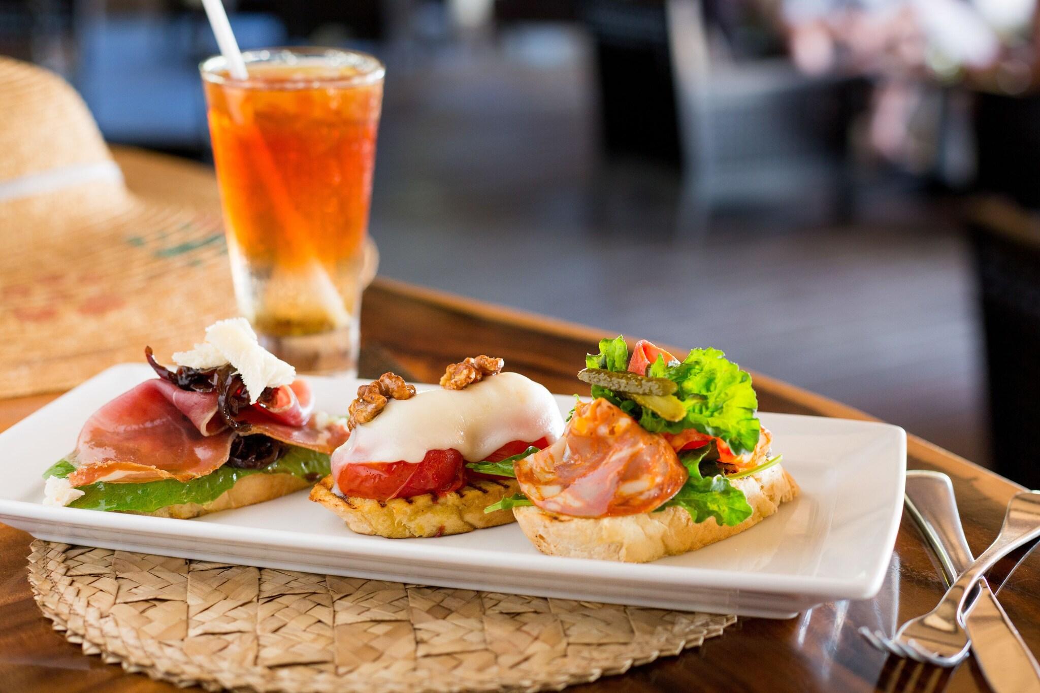 Musket Cove Island Resort & Marina by null