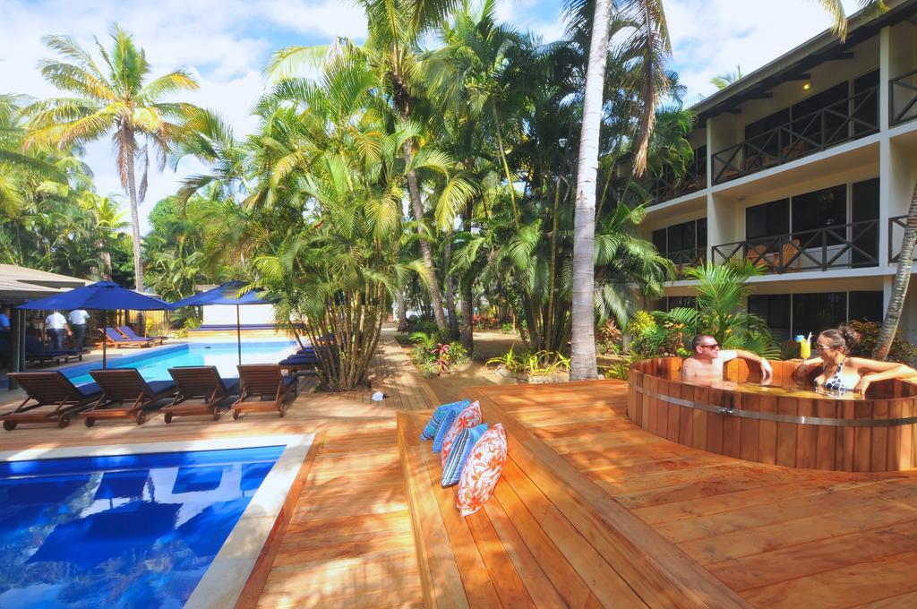 Photo of Oasis Palms Hotel