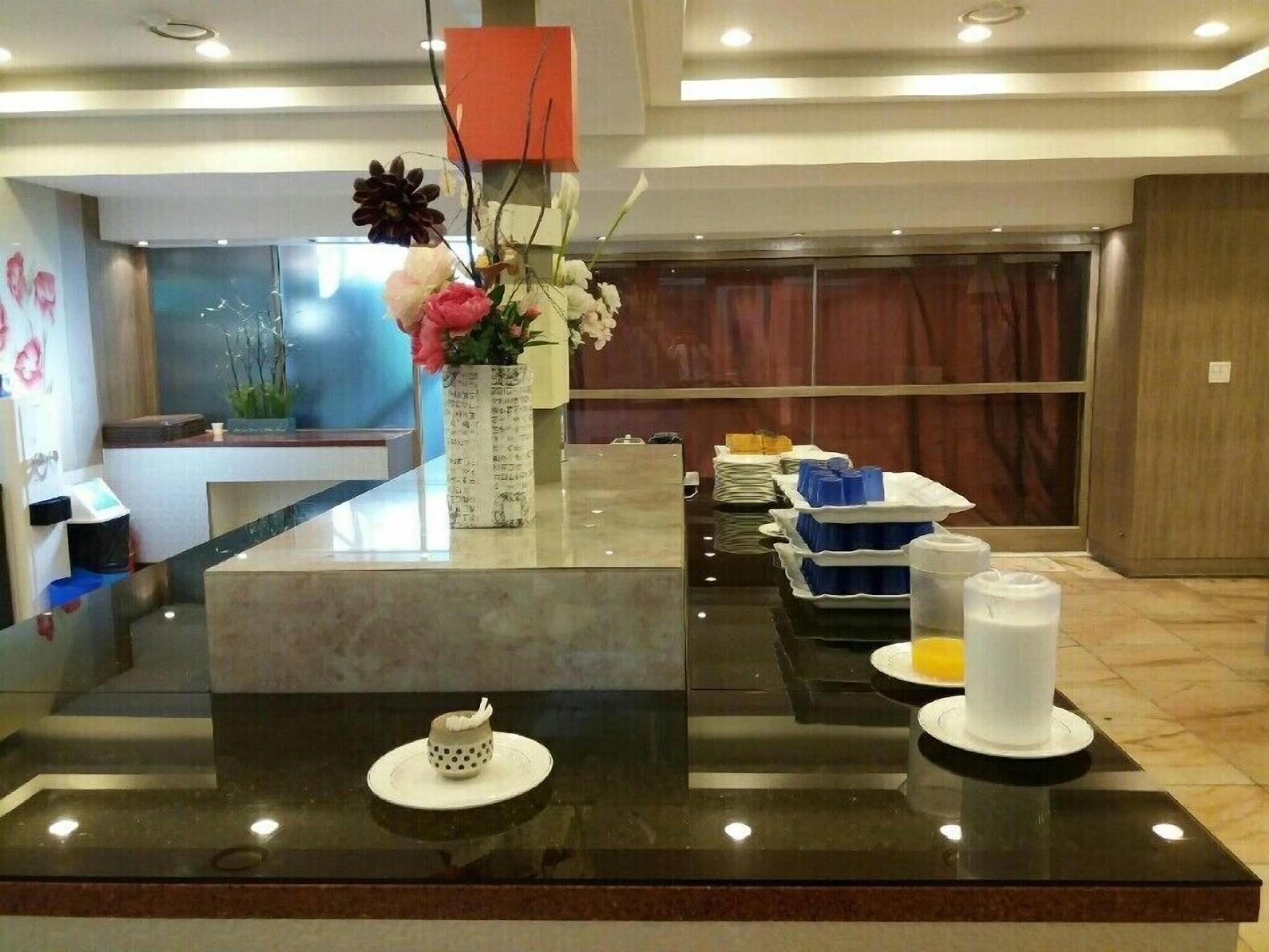 Samwon Plaza Hotel