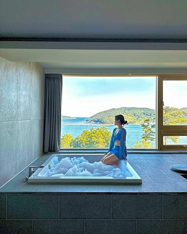 Tourist Hotel Sang Sang House