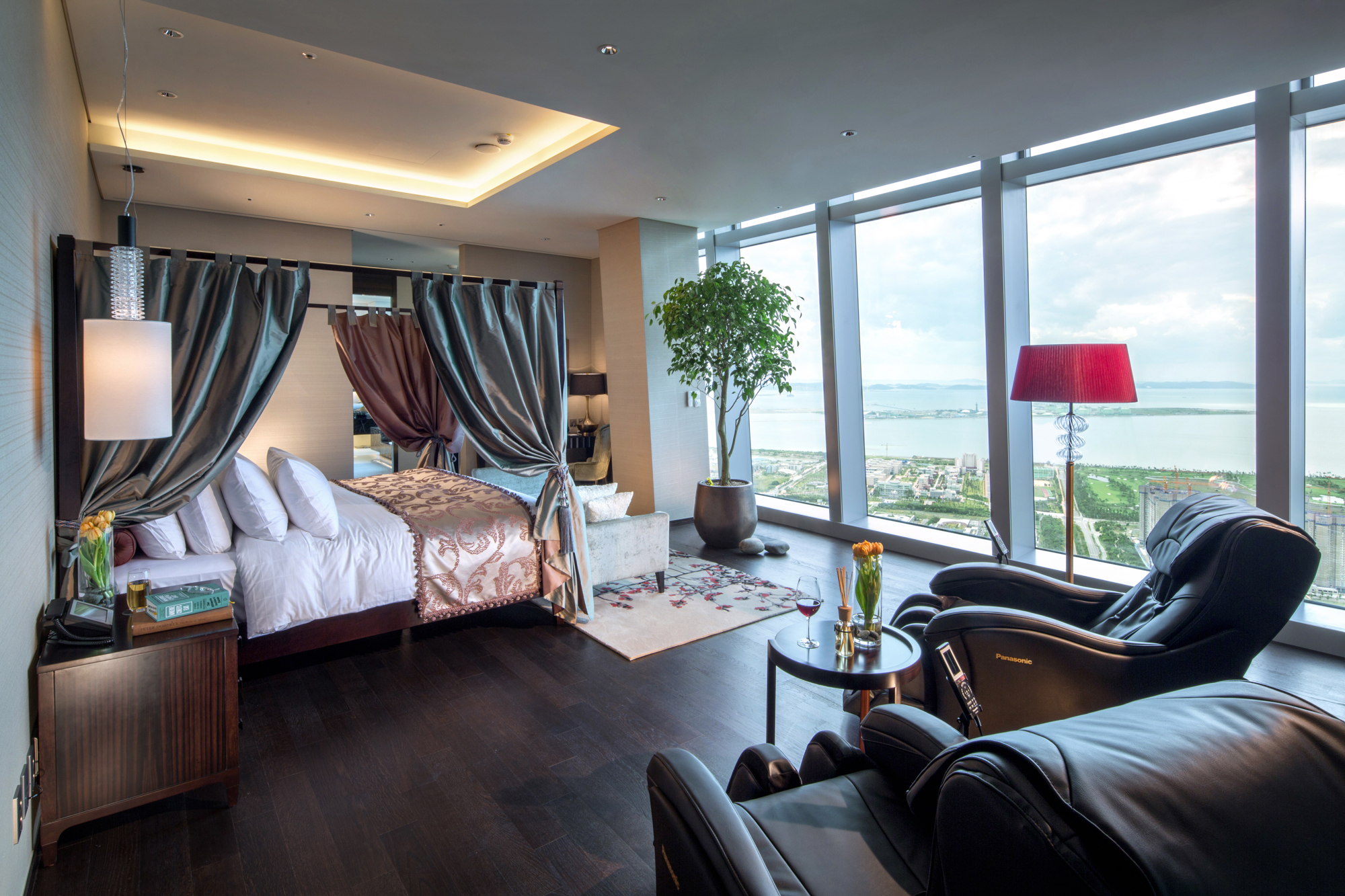 Oakwood Premier Incheon