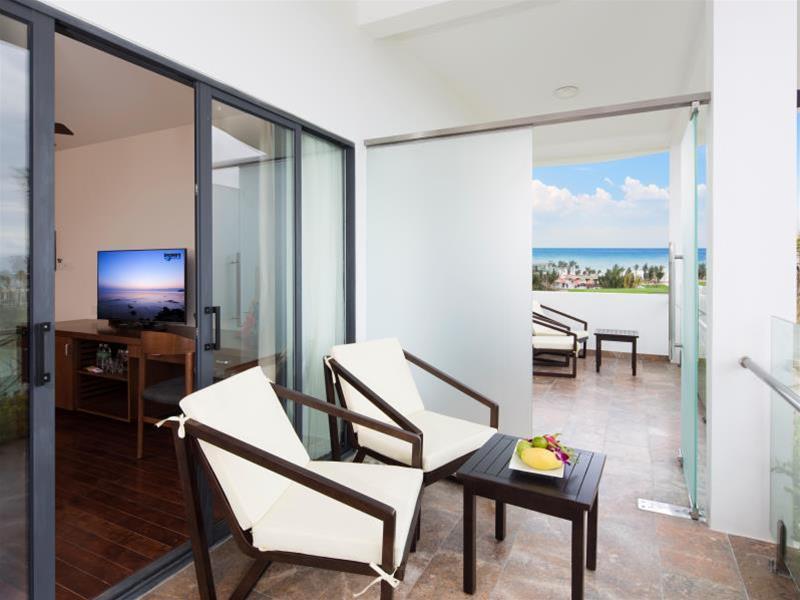 Cam Ranh Riviera Beach Resort and Spa
