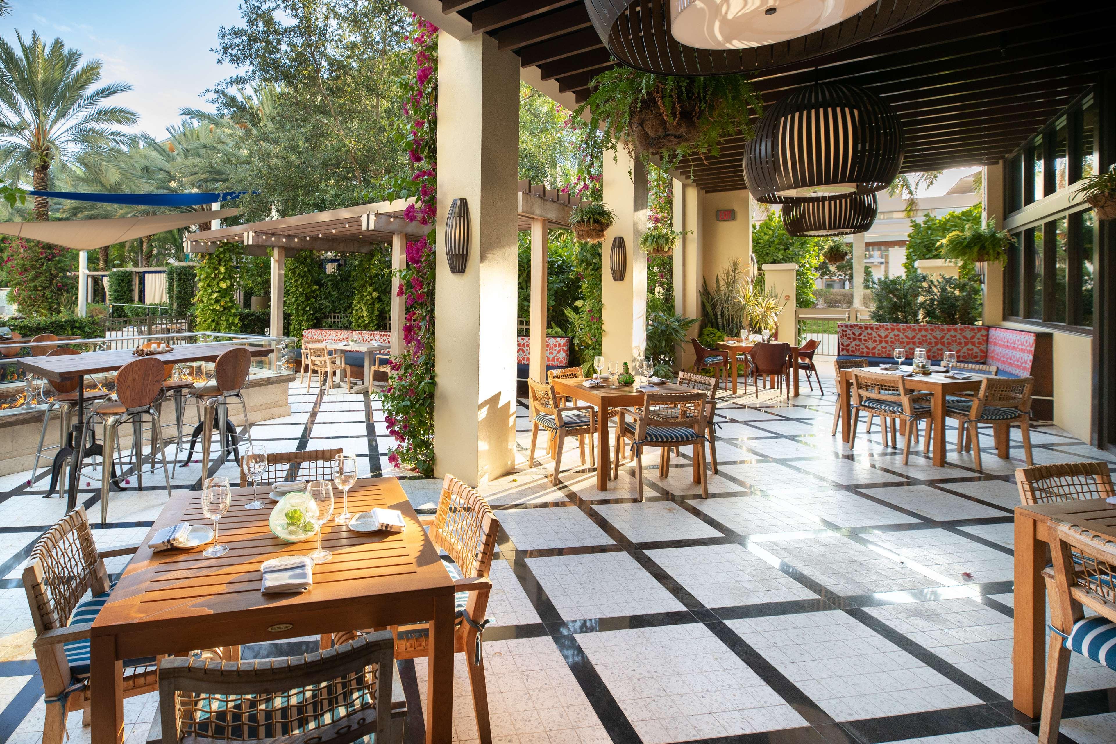 Hilton West Palm Beach by null
