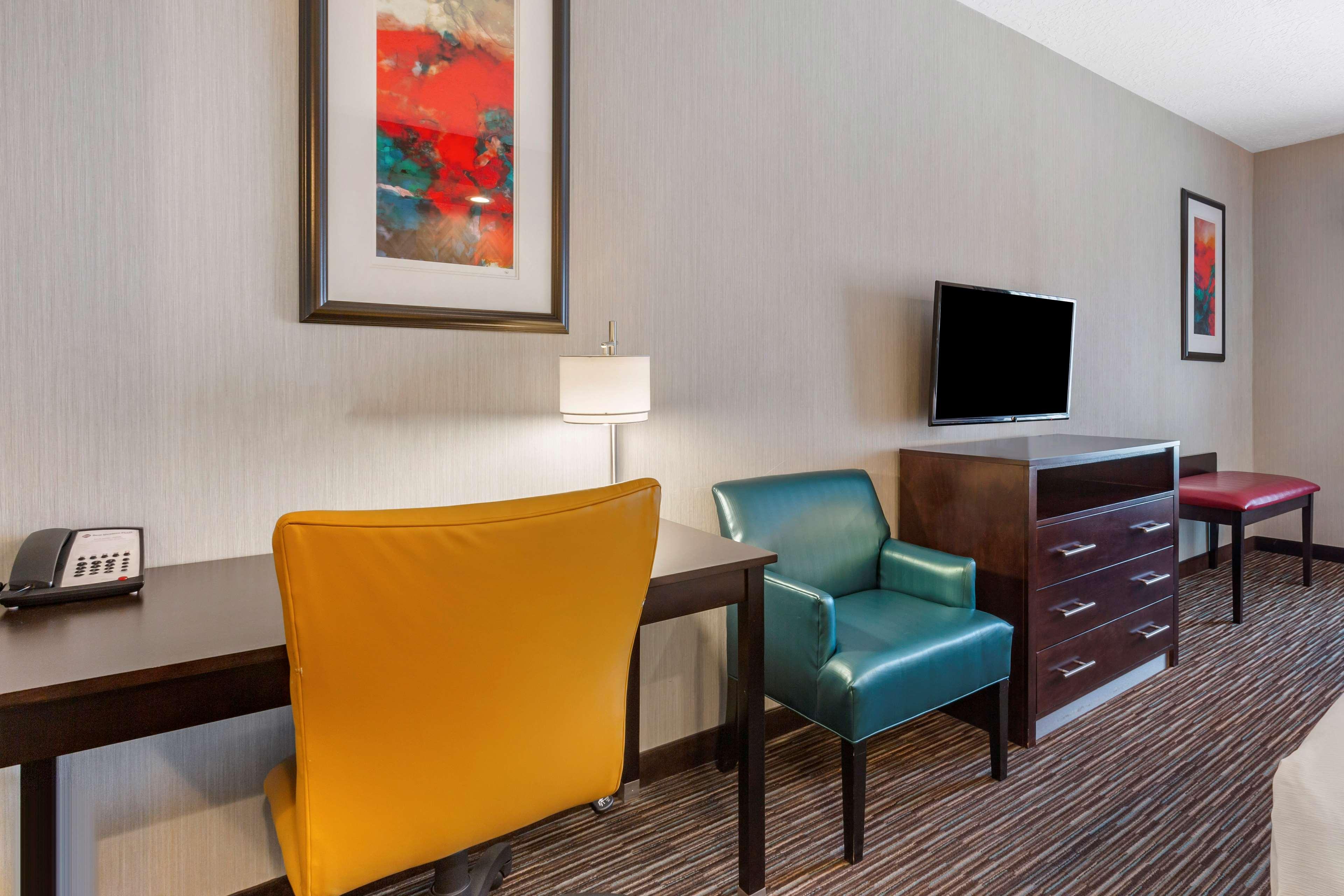 Best Western Plus Gallup Inn & Suites