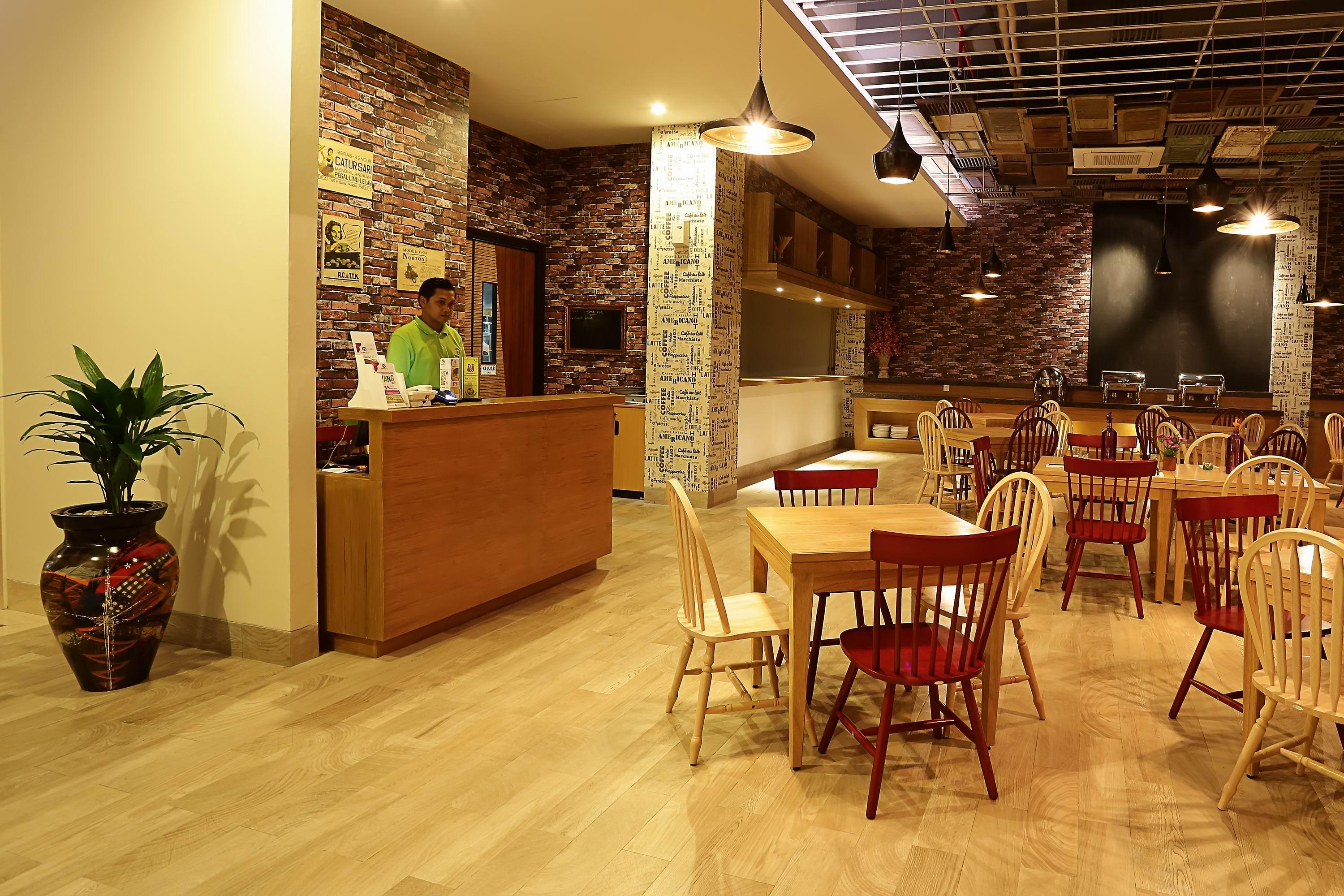 Tjokro Style Yogyakarta Hotel