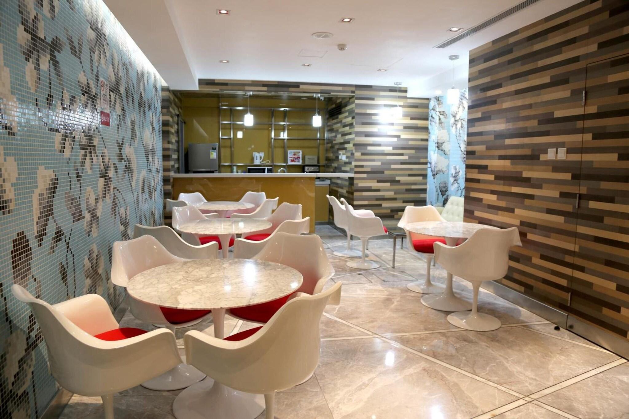 Asia Boutique Inn
