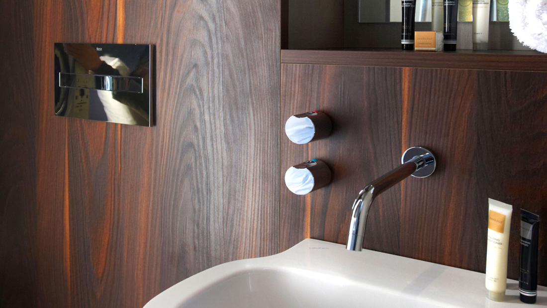 BLOC Hotel Gatwick