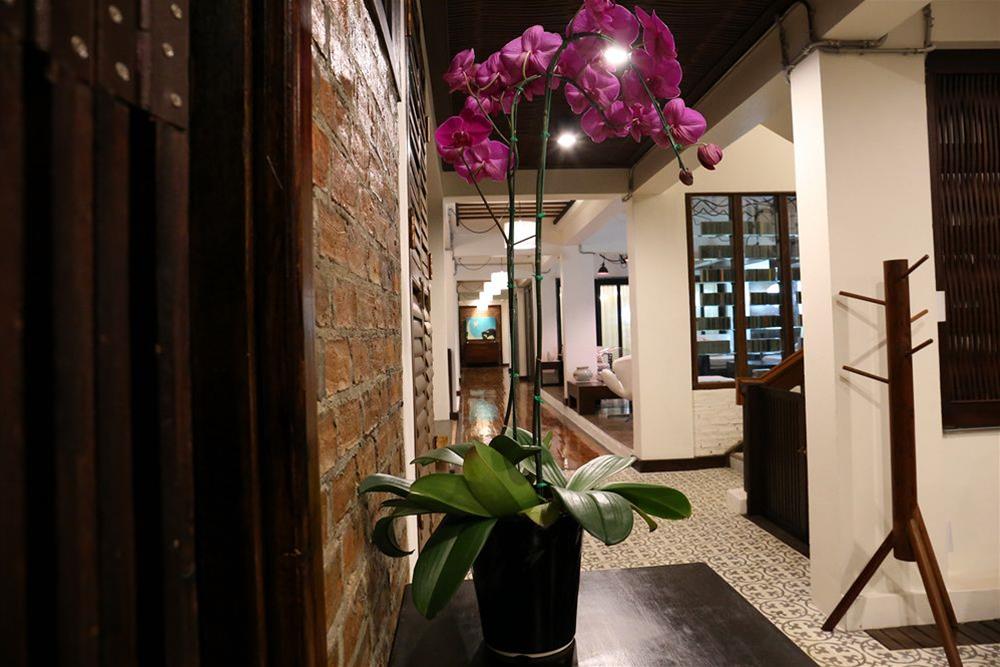 Kamphaeng Ngam Hotel by null