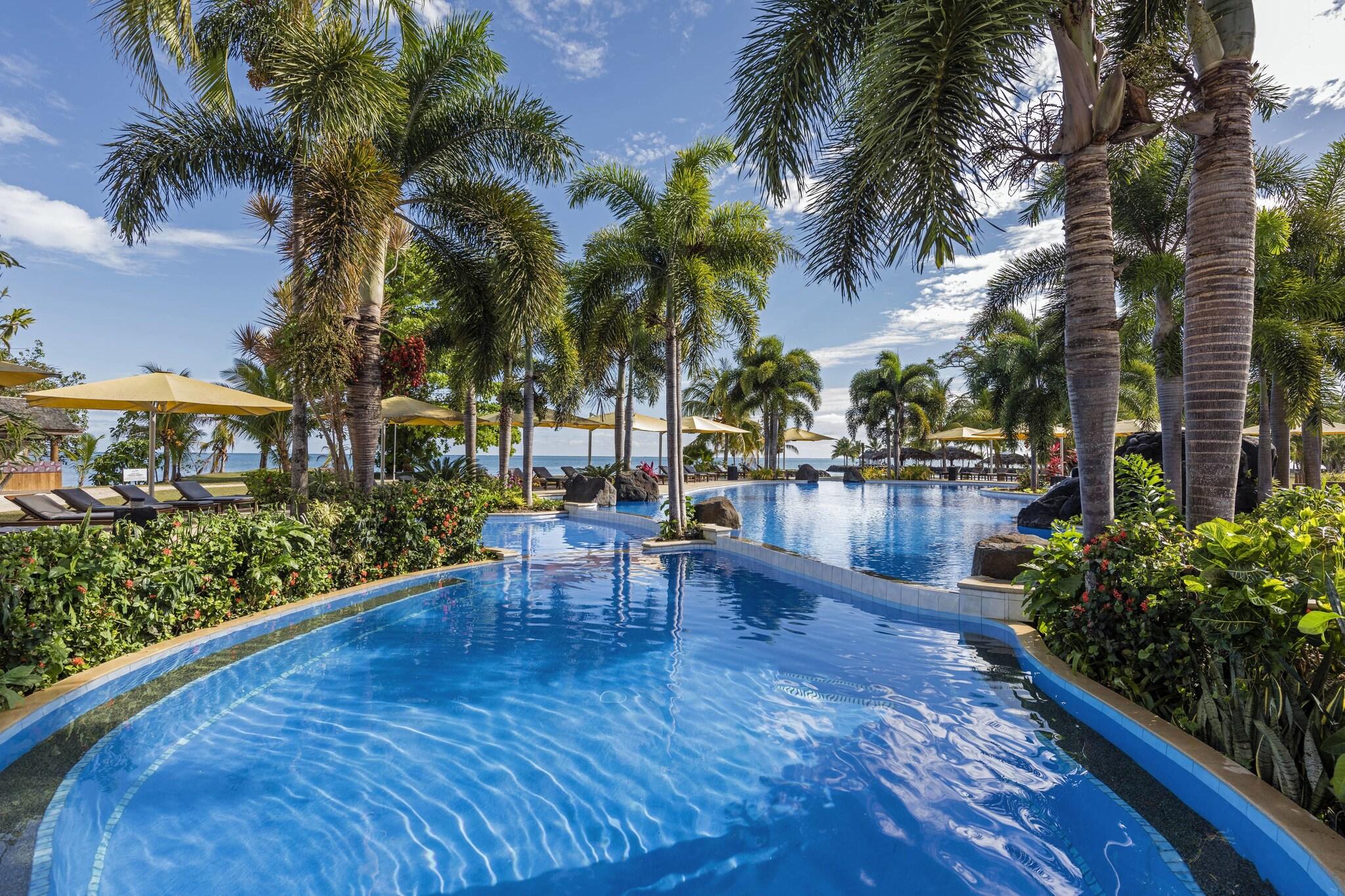 Sheraton Samoa Beach Resort by null