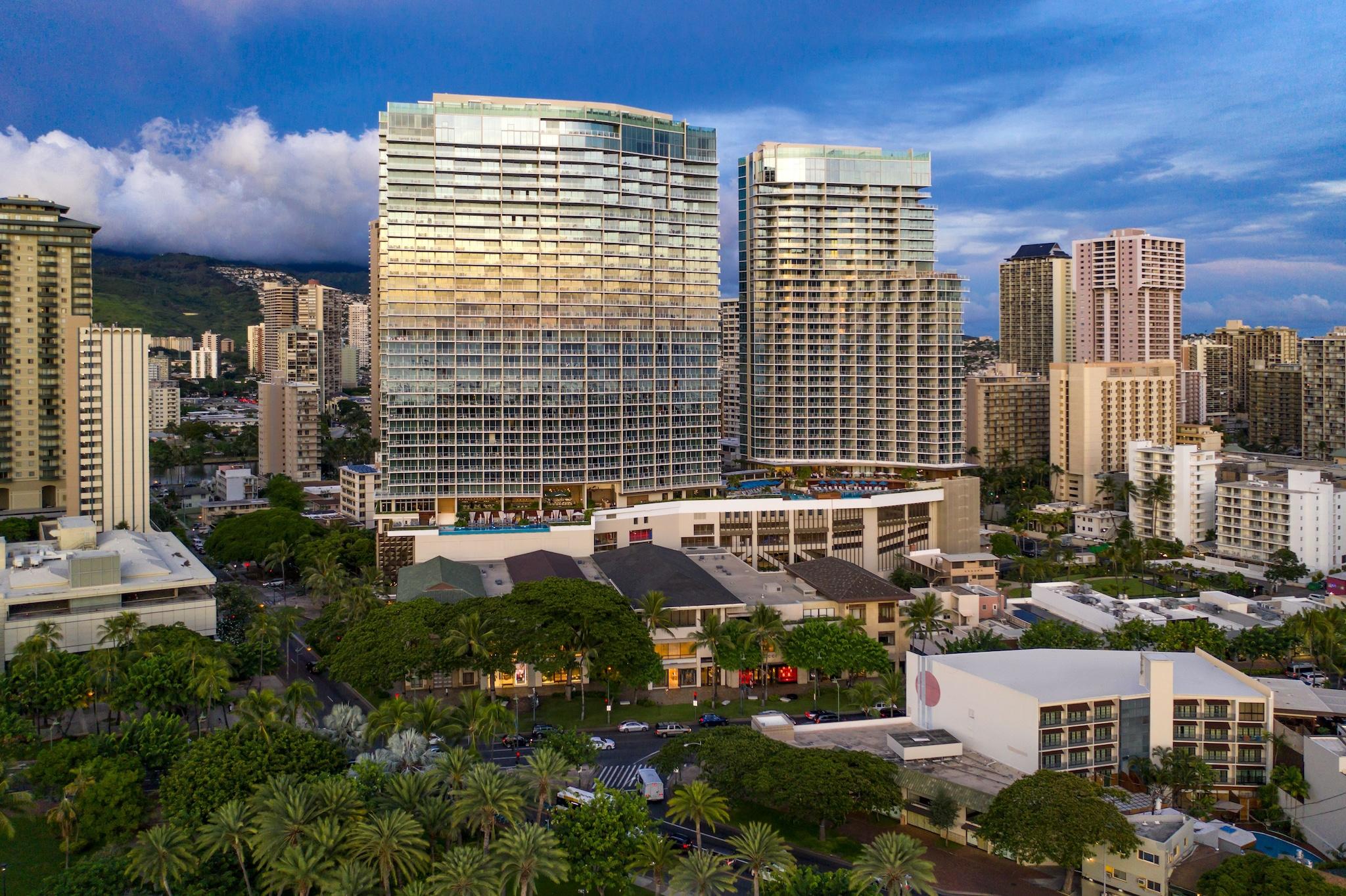 The Ritz-Carlton Residences, Waikiki Beach image