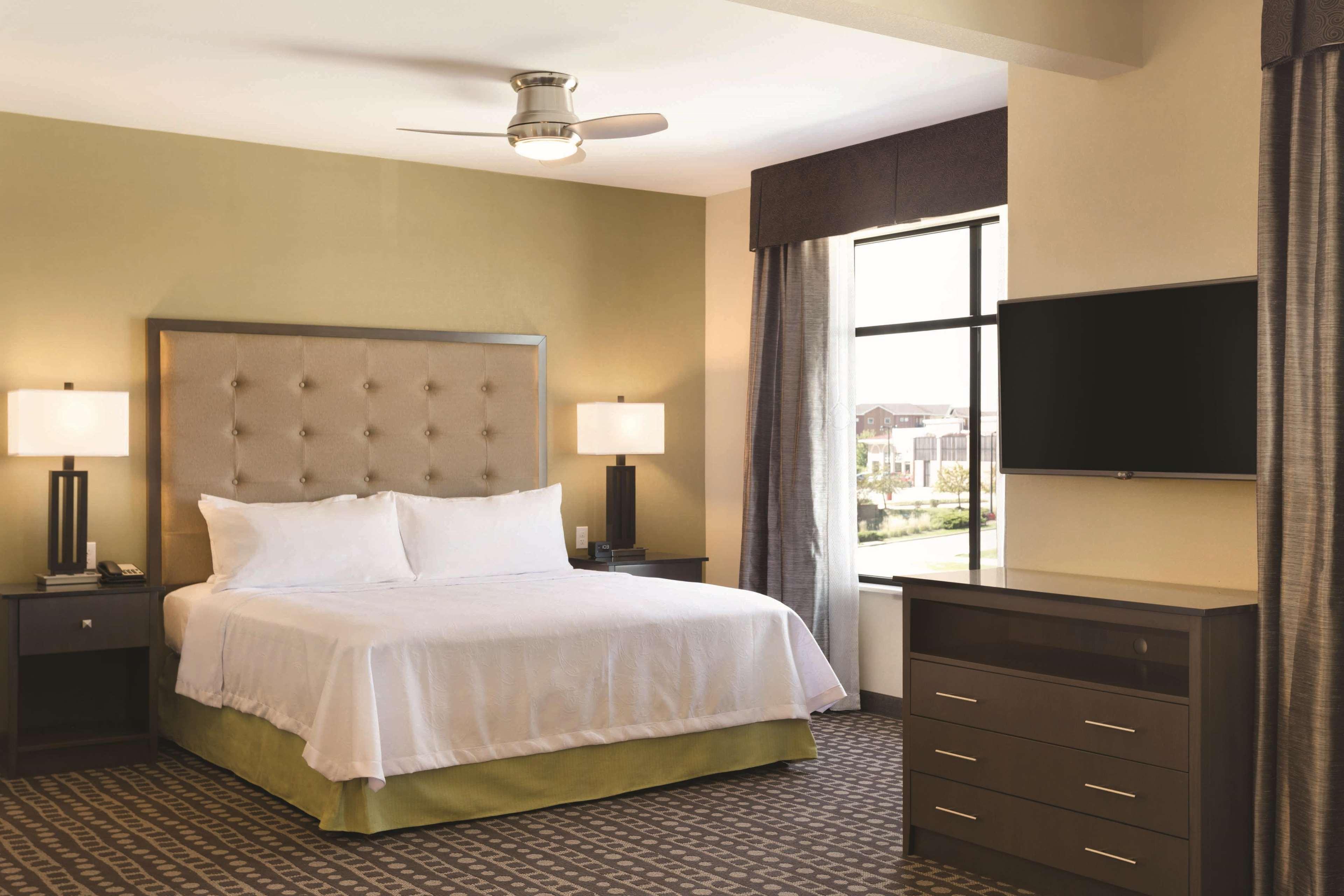 Homewood Suites Hilton West Des Moines/SwMall Area